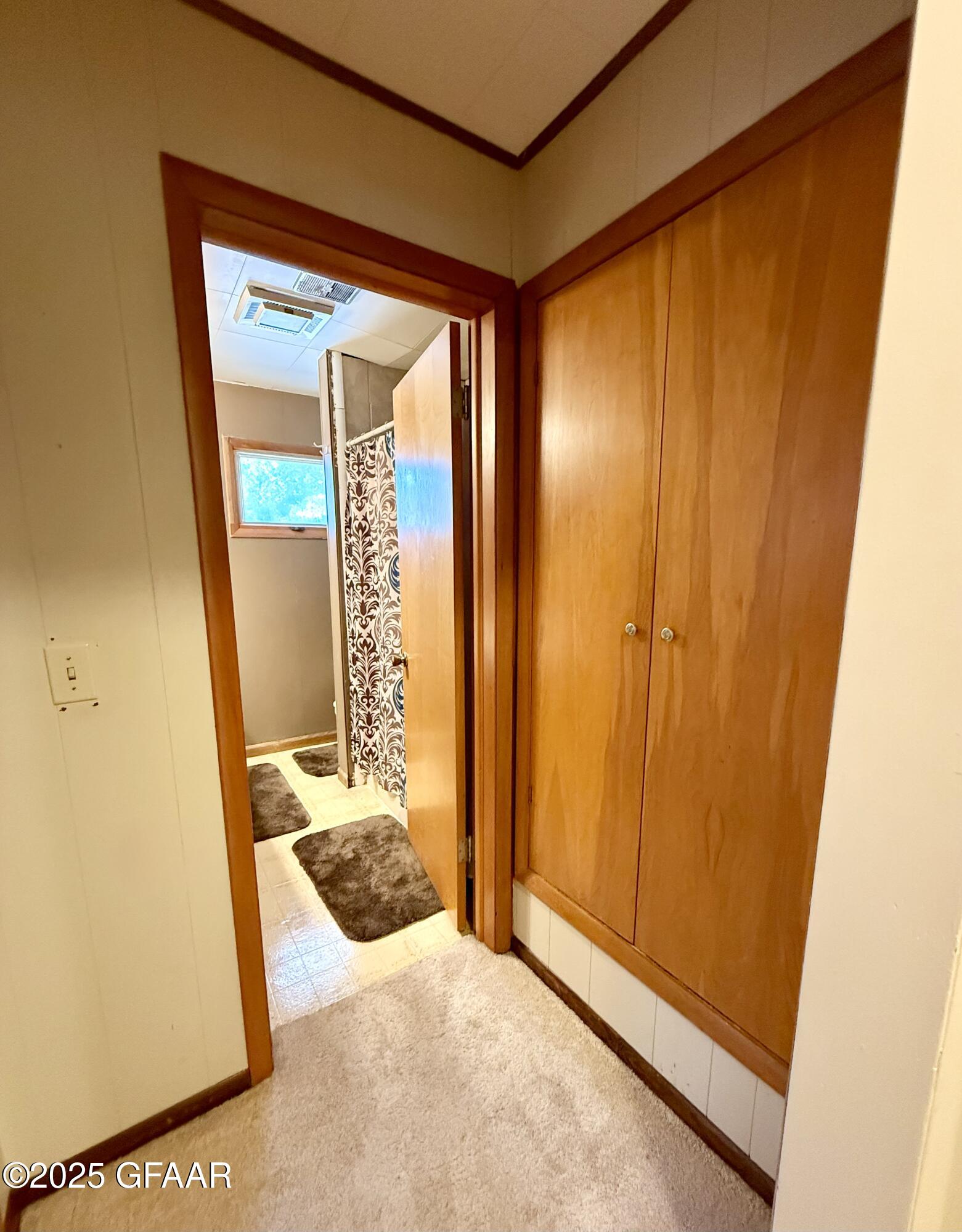 property viewer photo 10