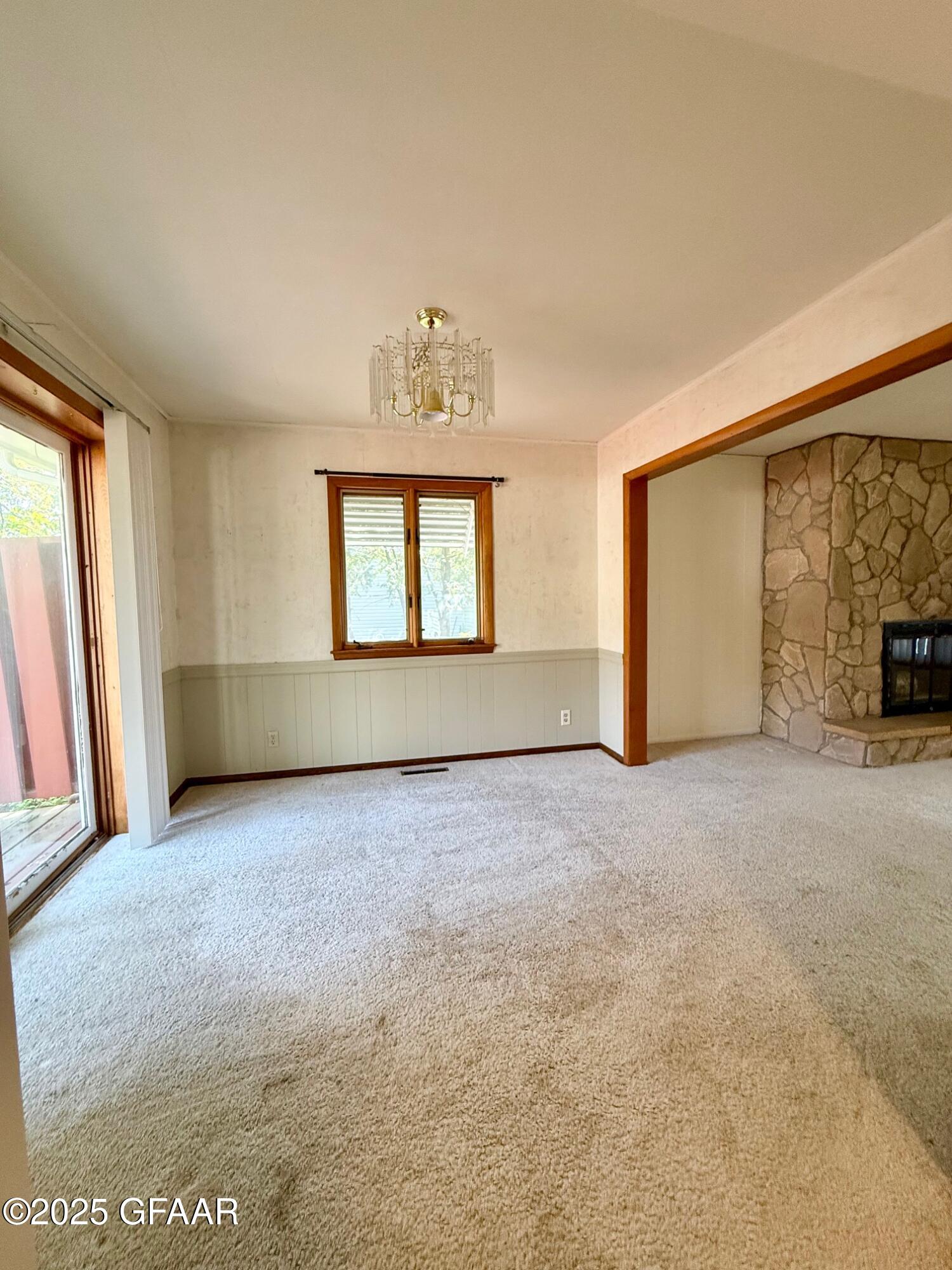 property viewer photo 12
