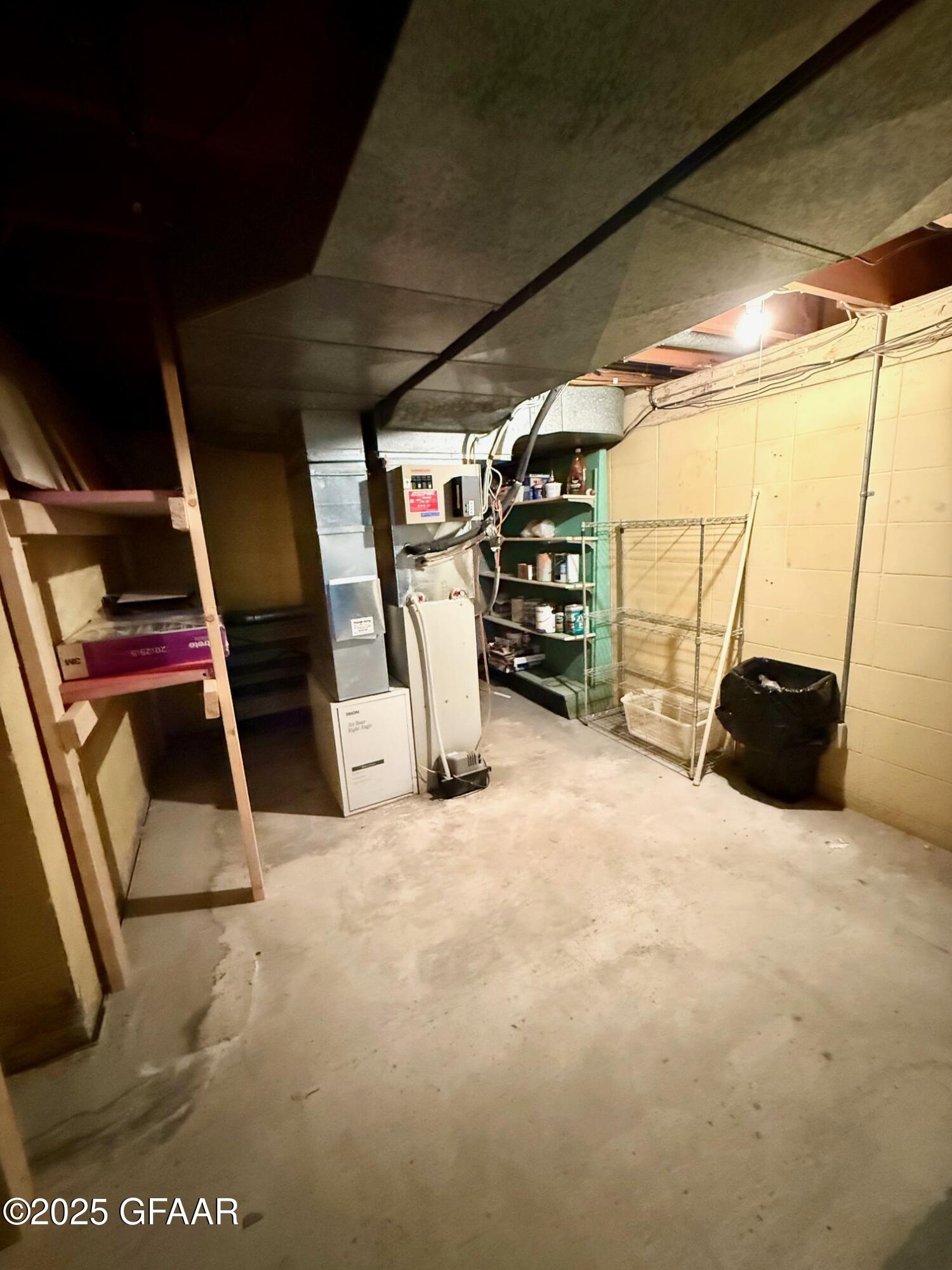 property viewer photo 17