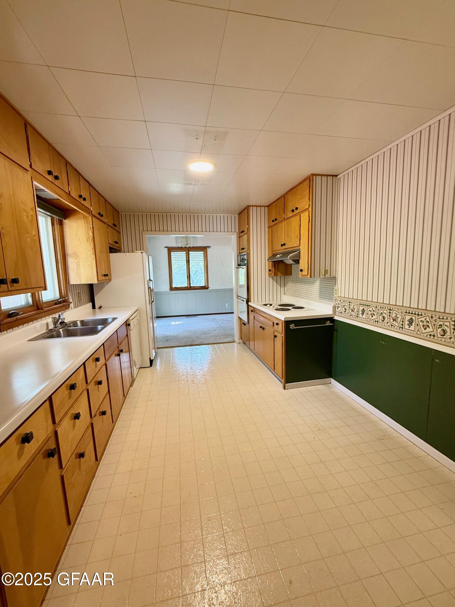 property viewer photo 4