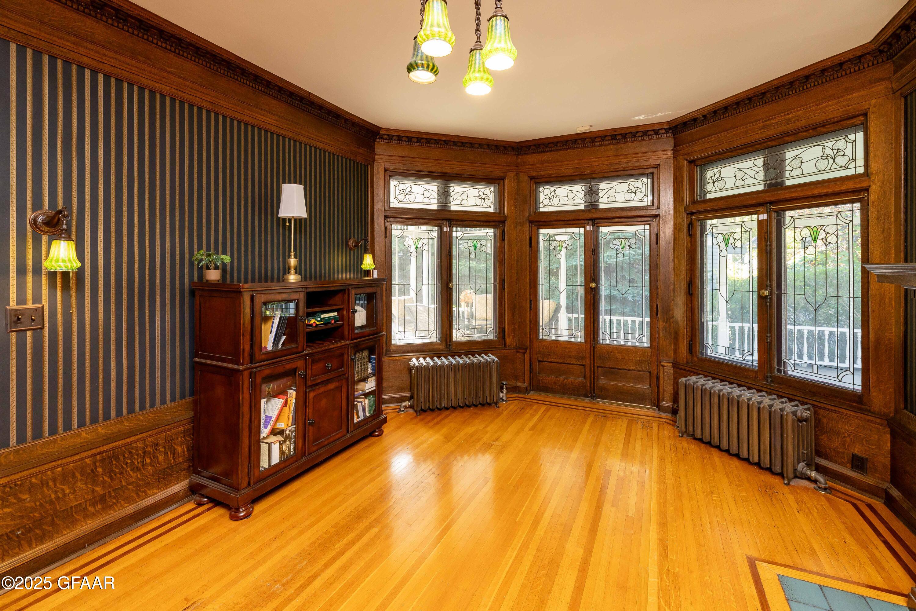 property viewer photo 13