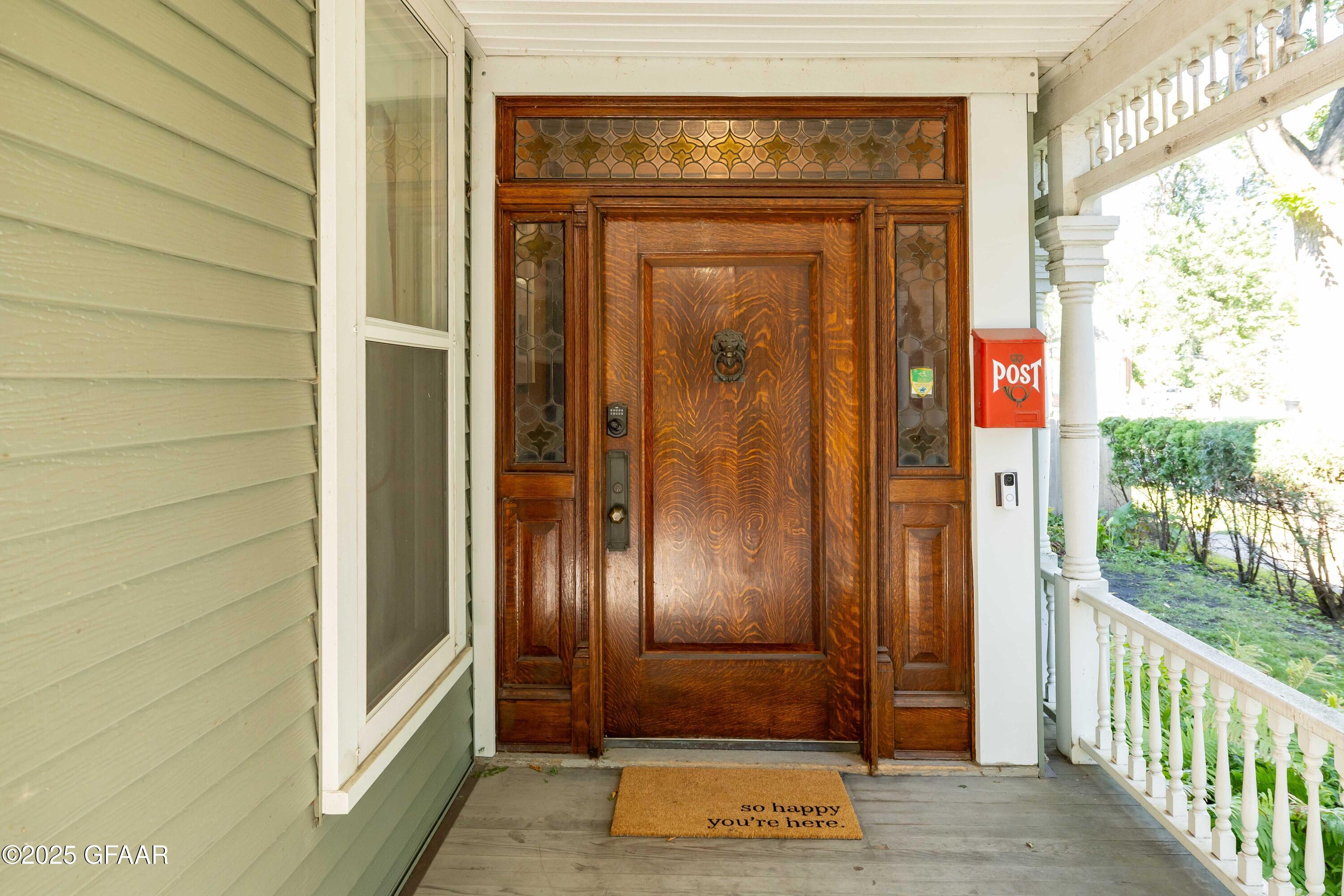 property viewer photo 2