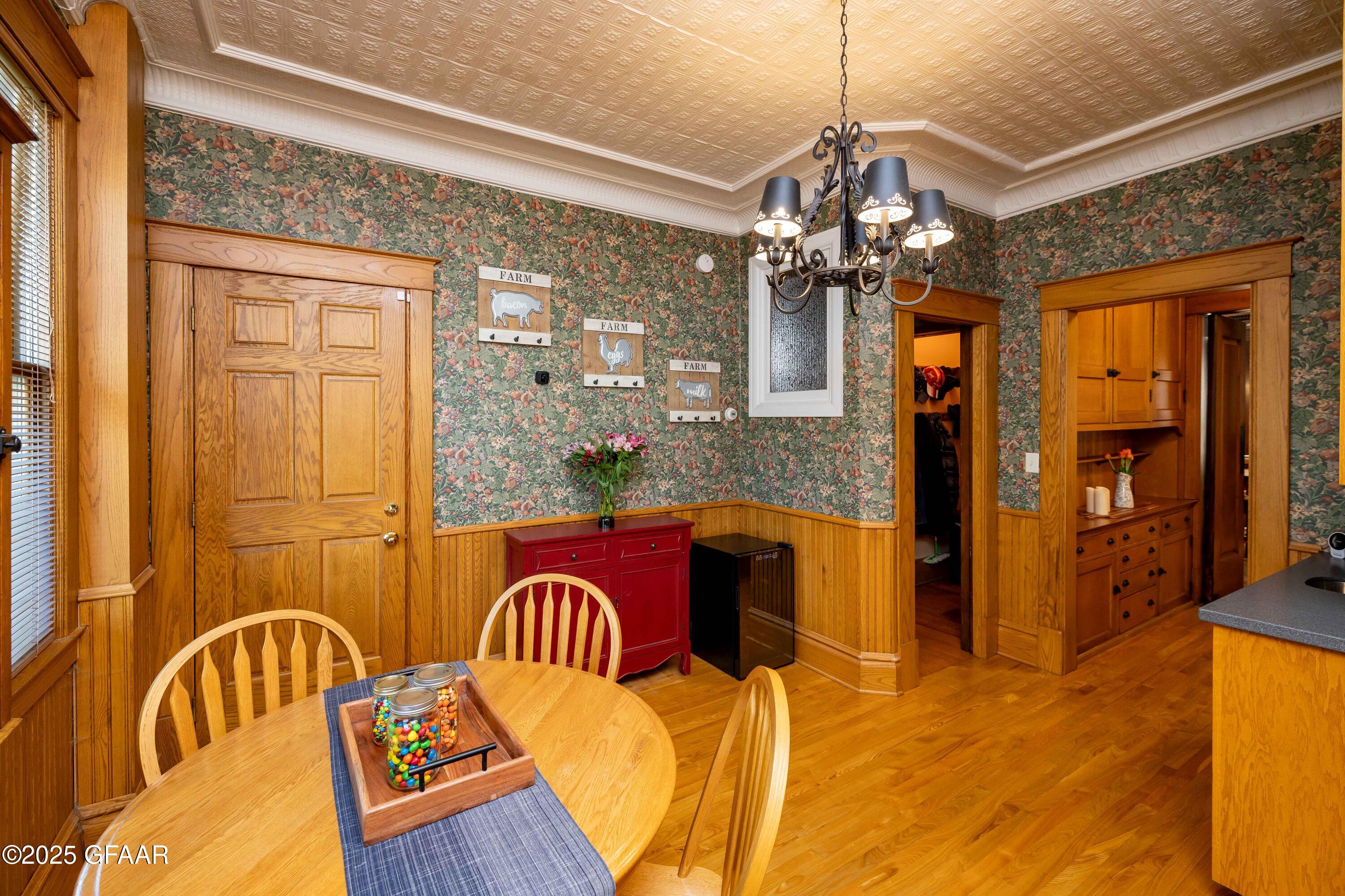 property viewer photo 23