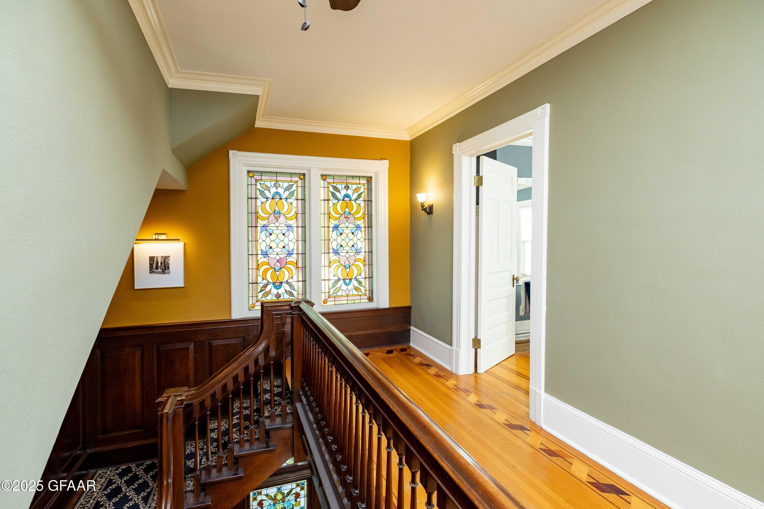 property viewer photo 26