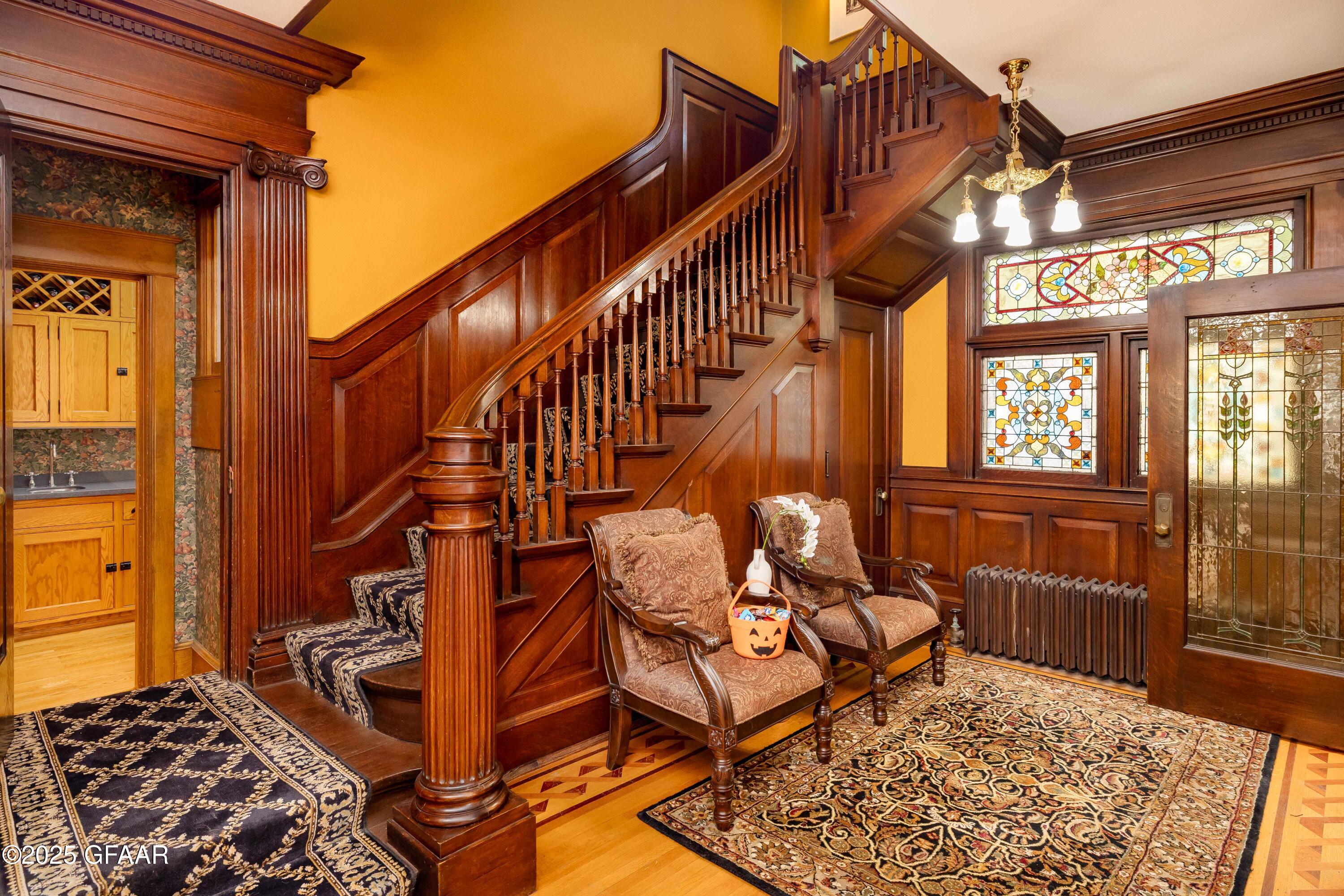 property viewer photo 4