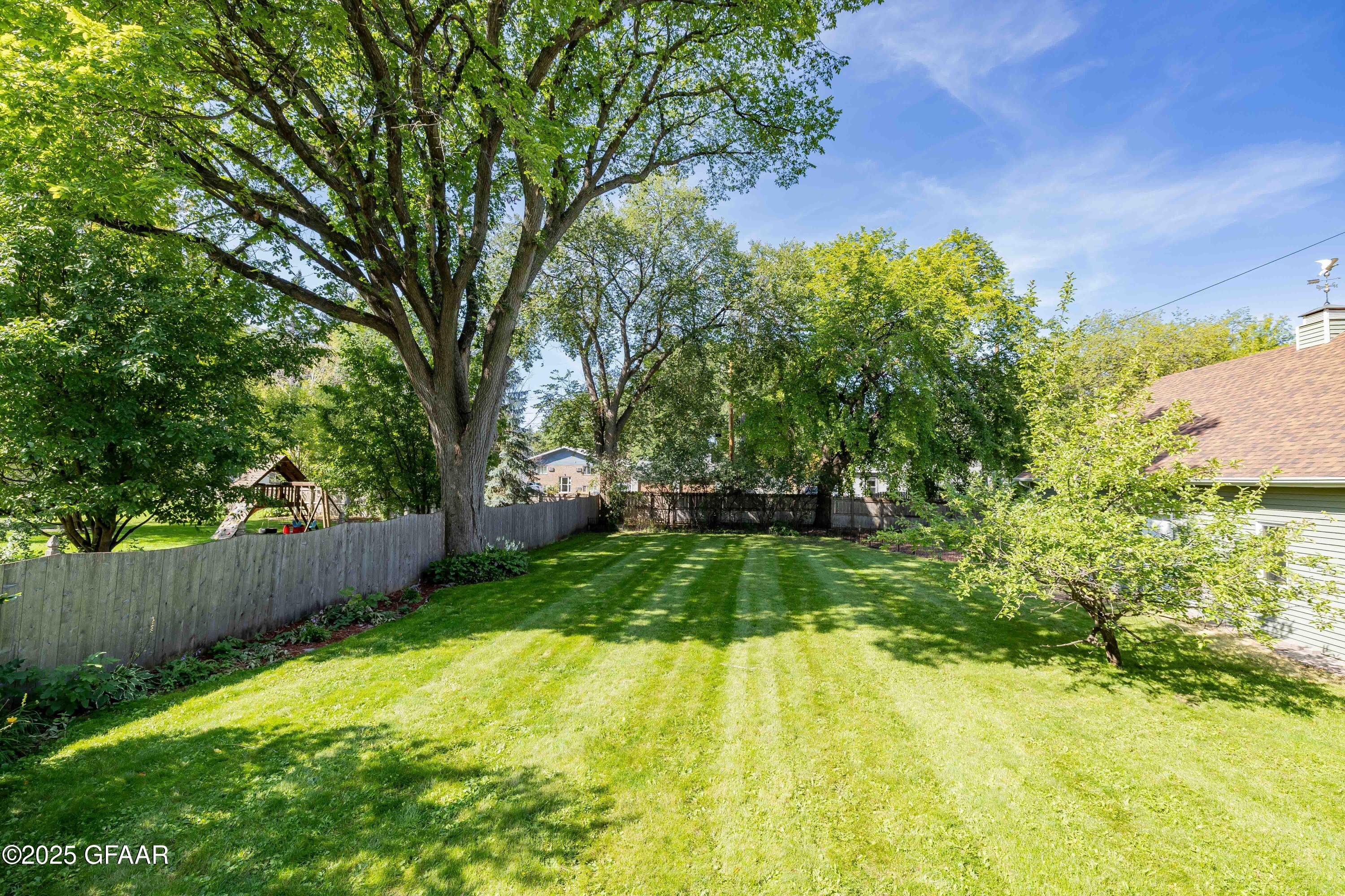 property viewer photo 48
