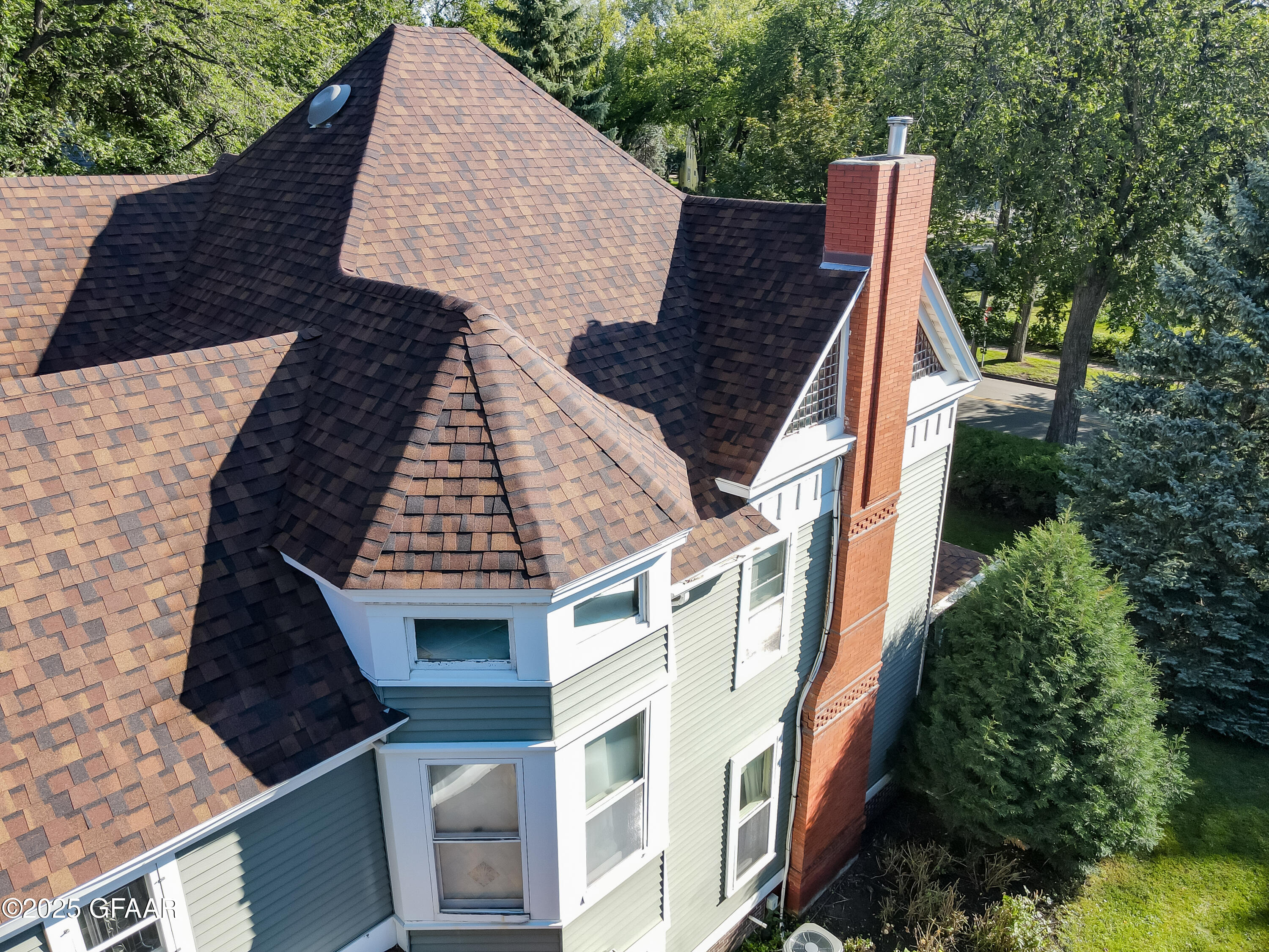 property viewer photo 68