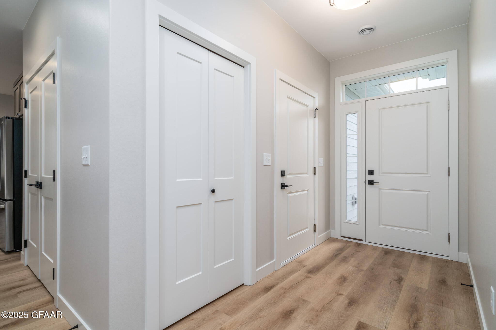 property viewer photo 1