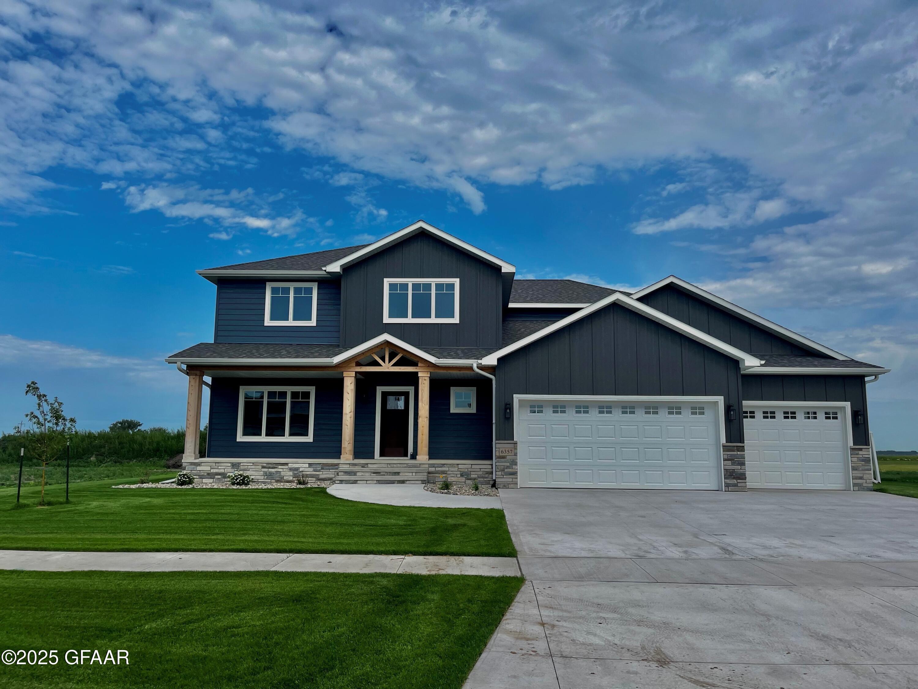main property photo 0