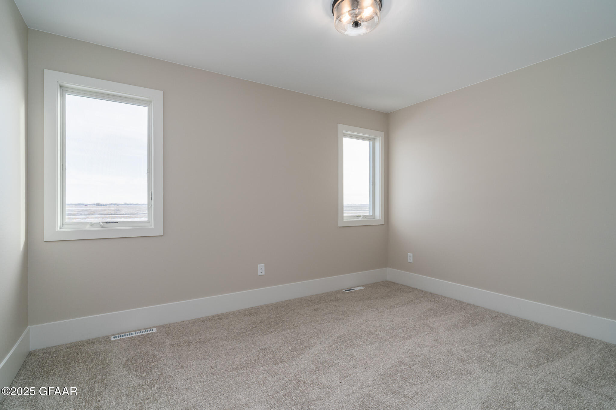 property viewer photo 21