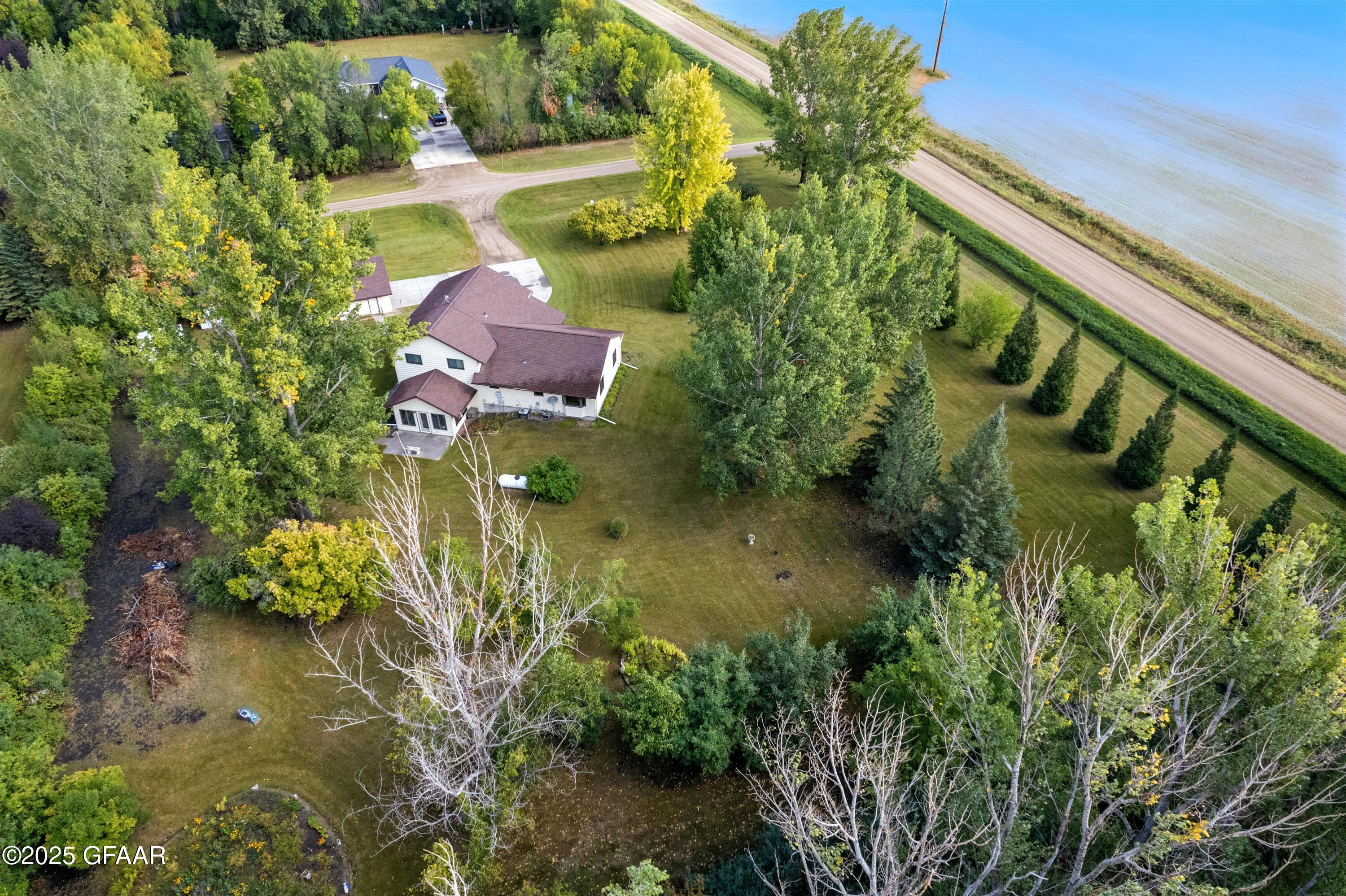 property viewer photo 32