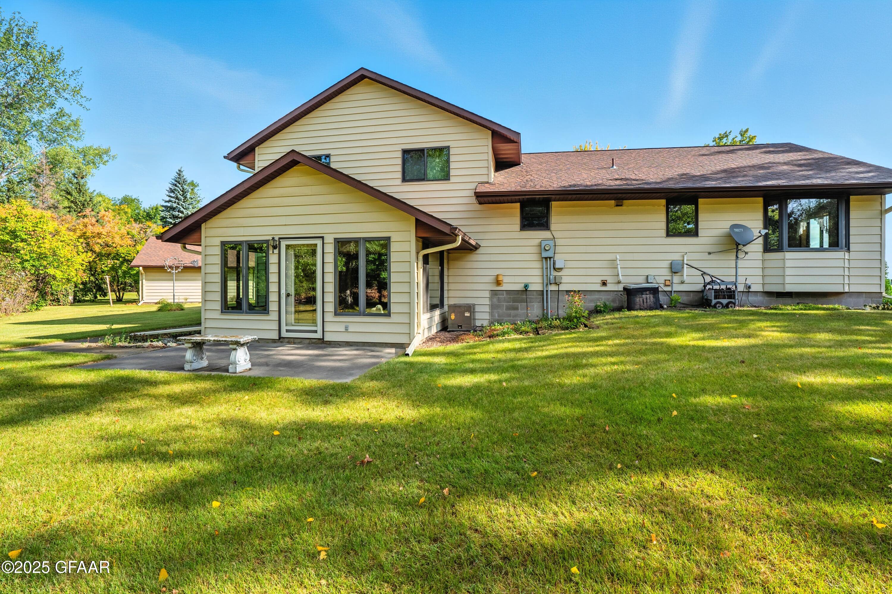 property viewer photo 33