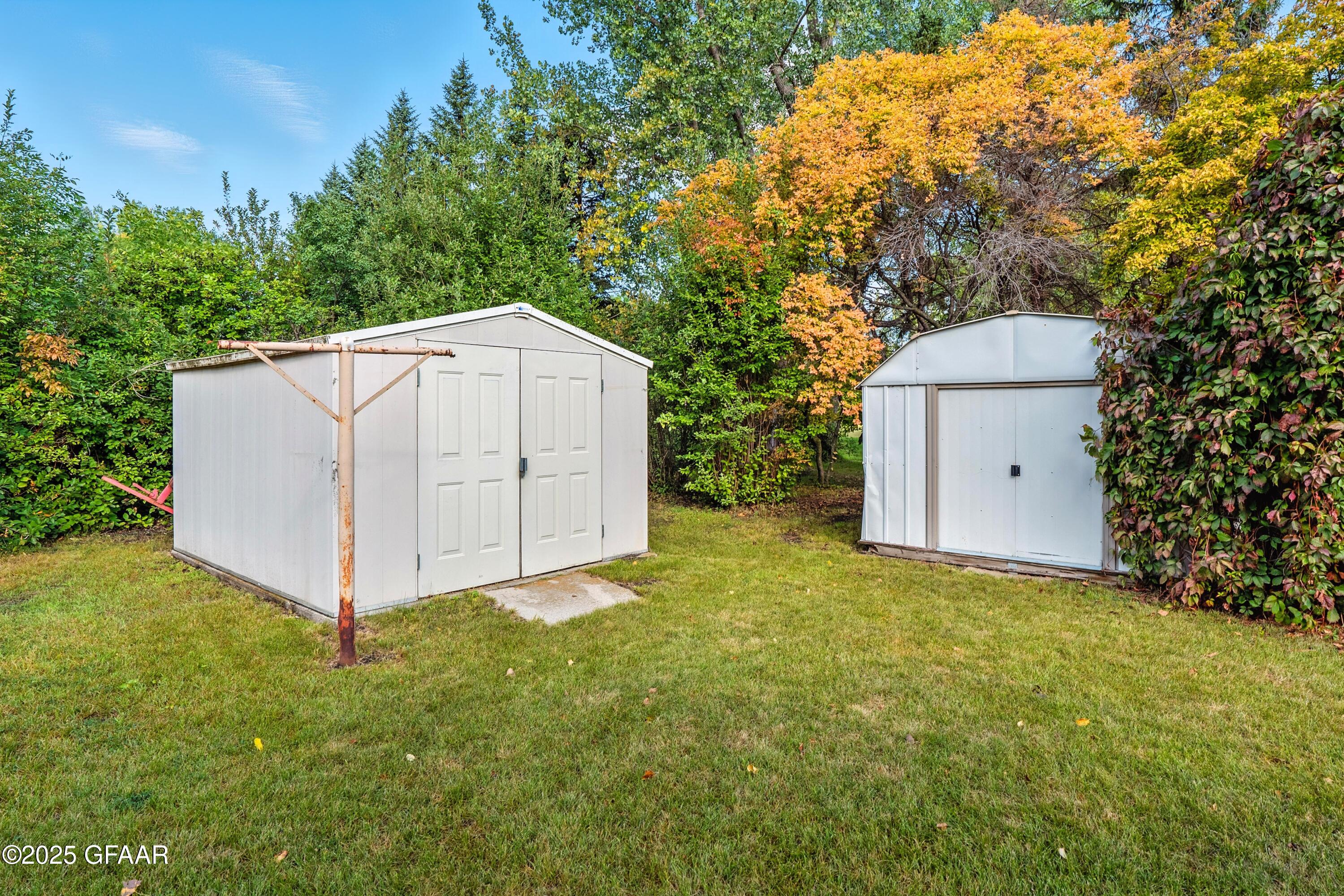 property viewer photo 36