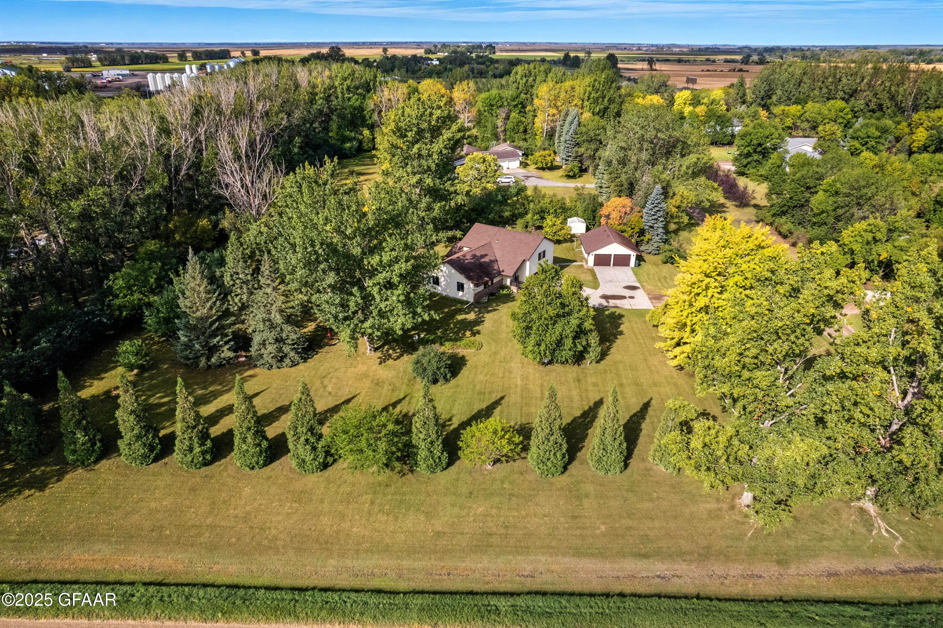property viewer photo 38