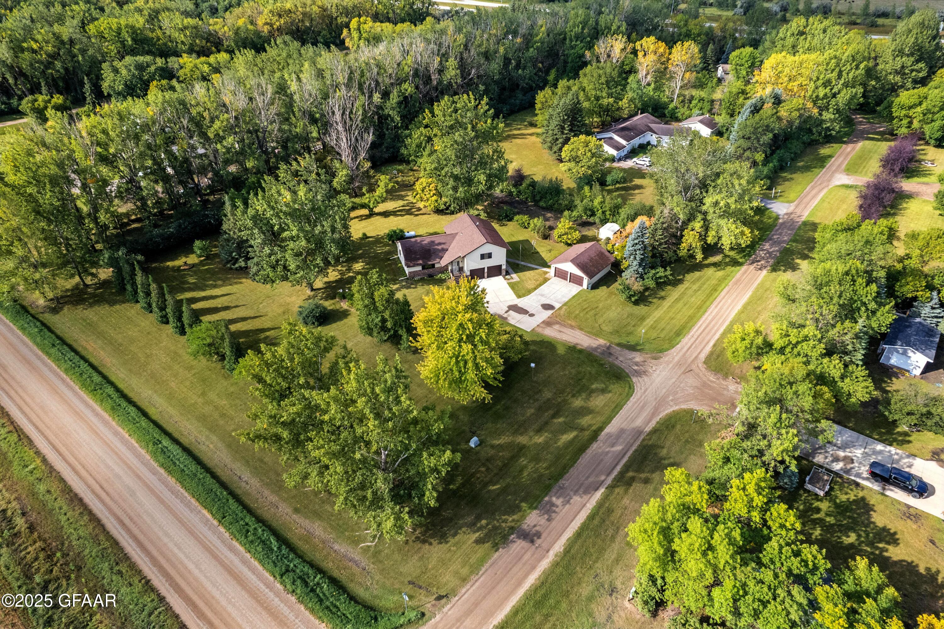 property viewer photo 40