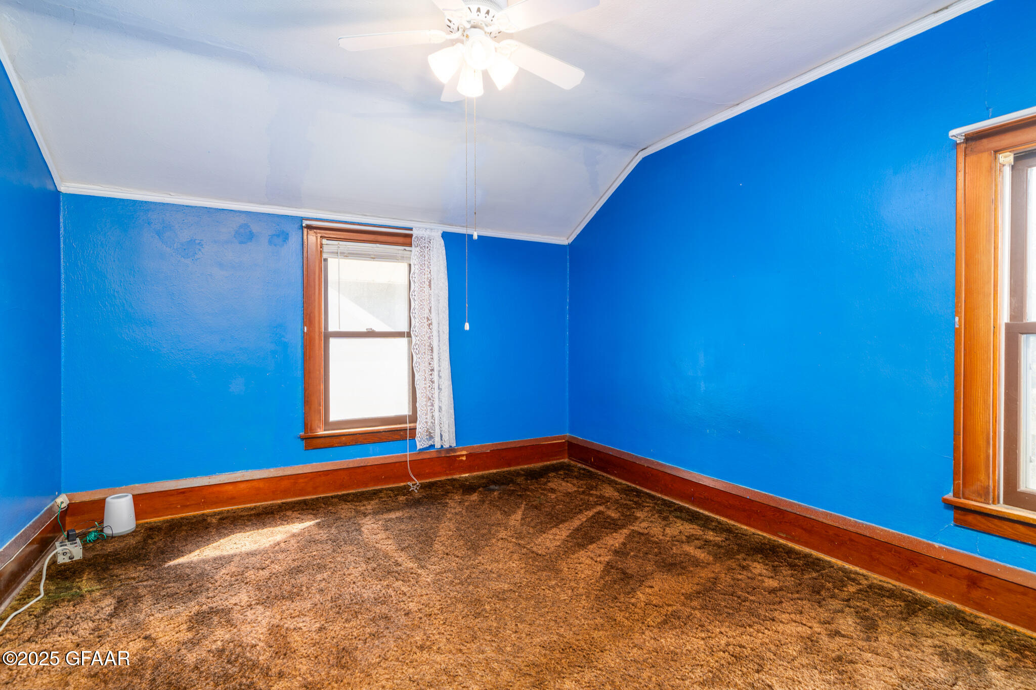 property viewer photo 19