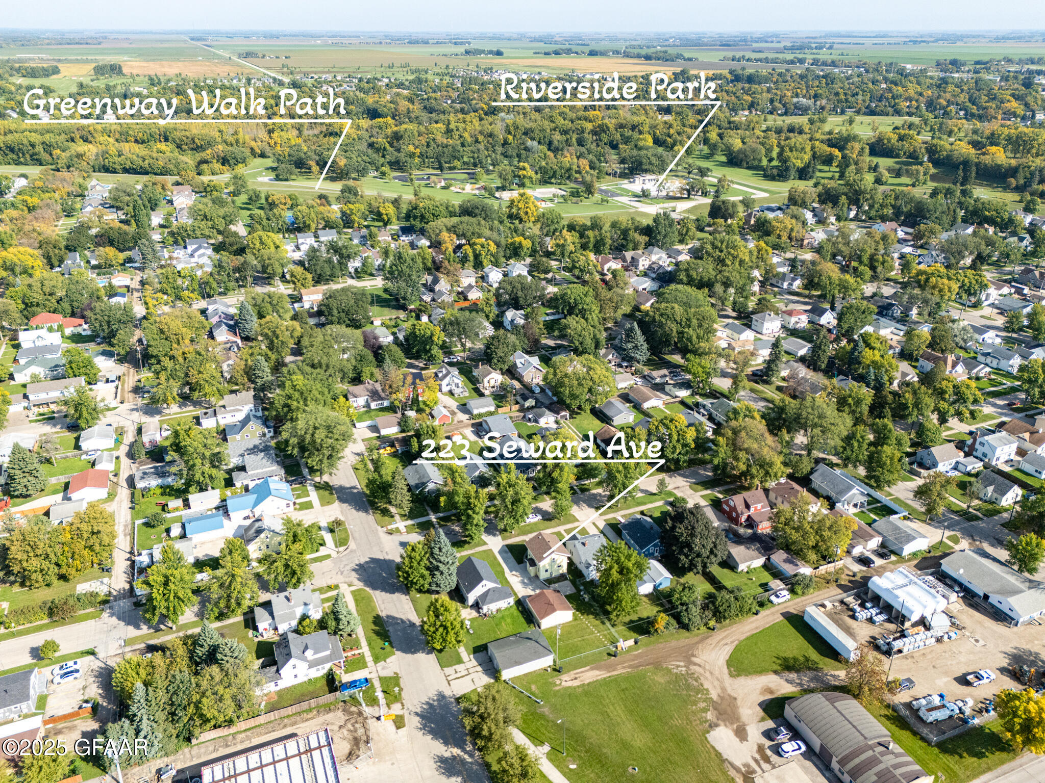 property viewer photo 44