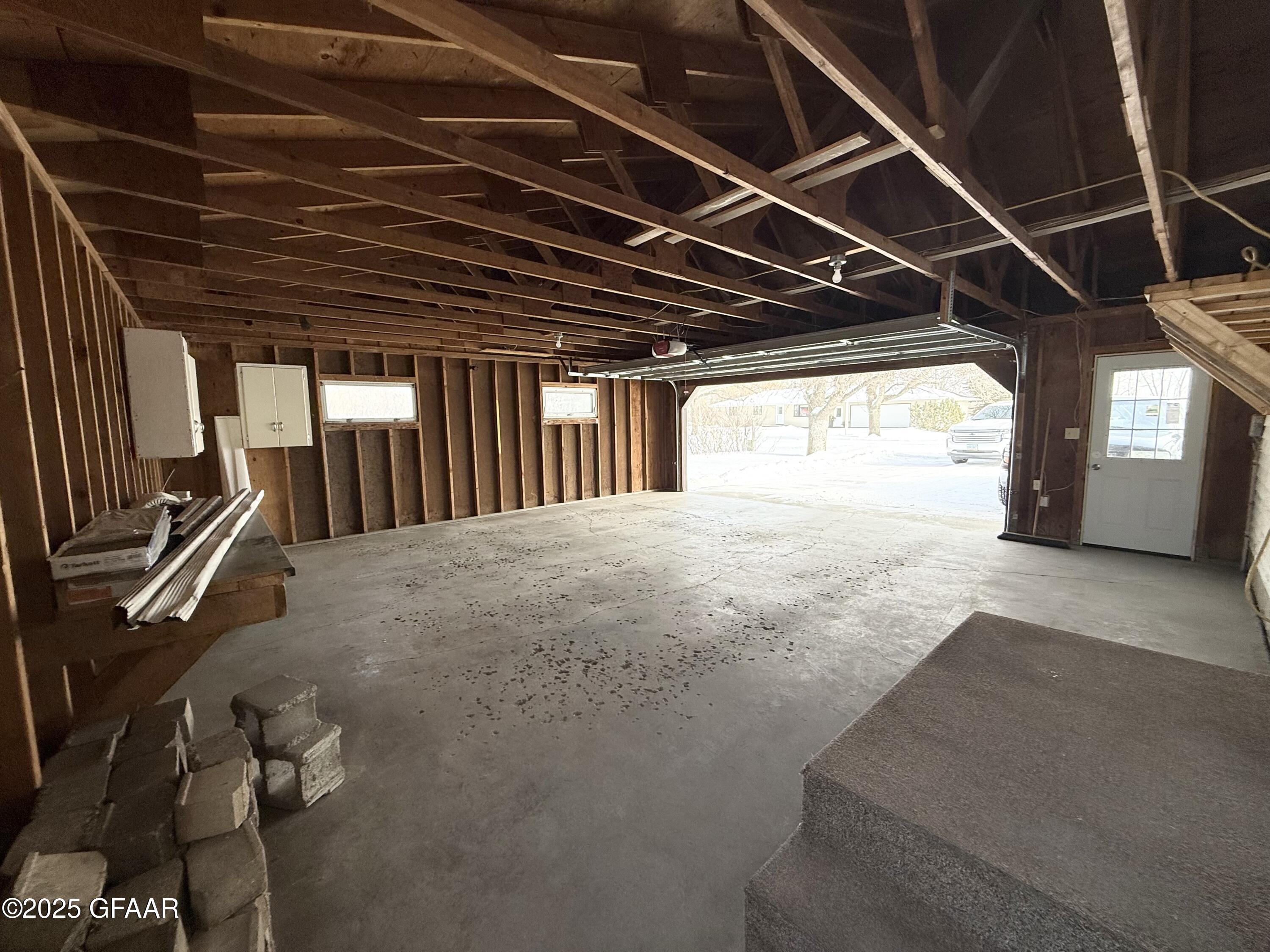 property viewer photo 11