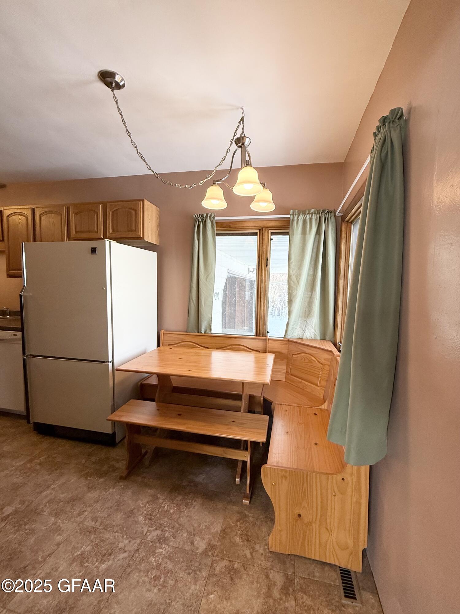property viewer photo 23