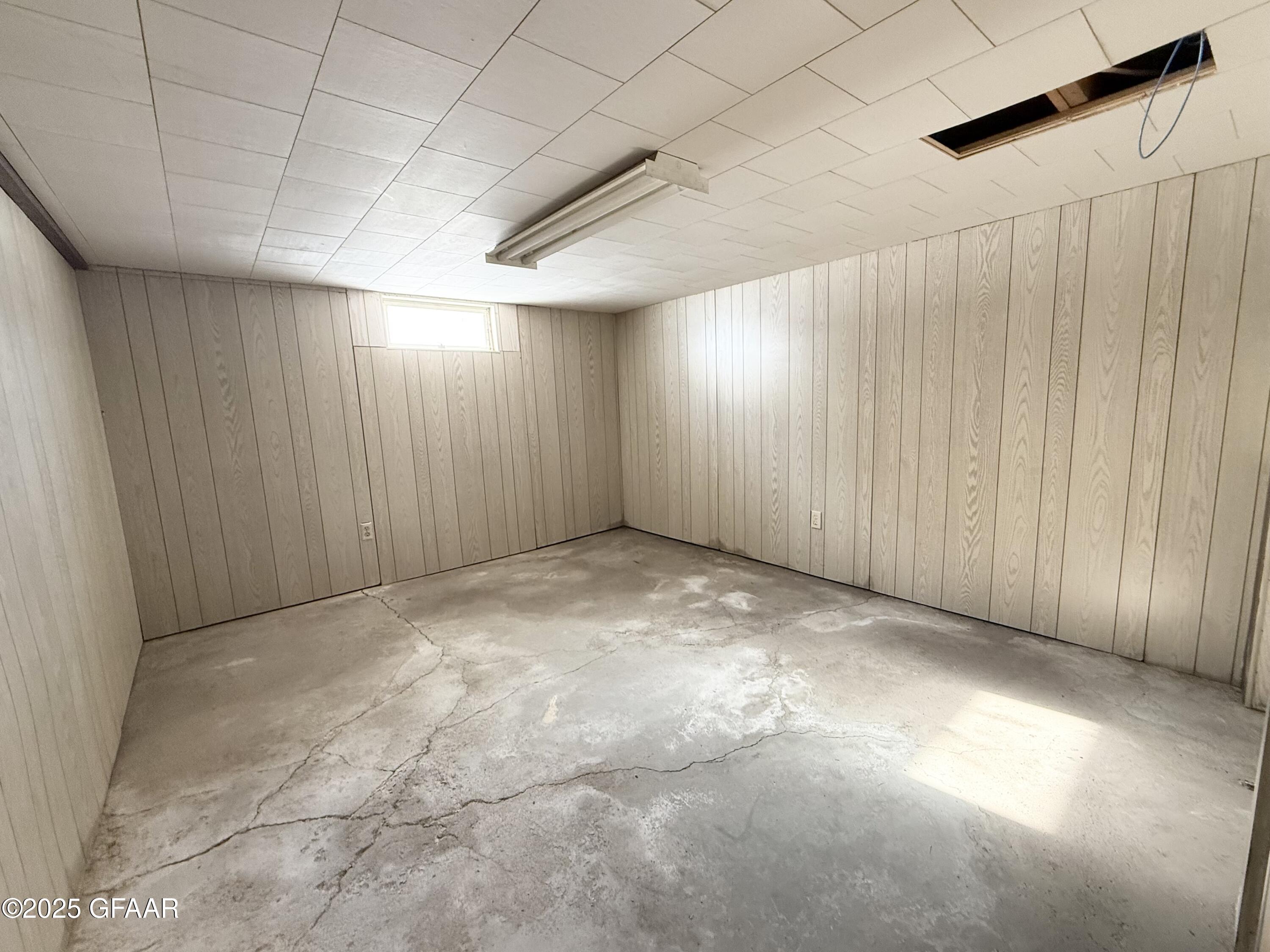 property viewer photo 32