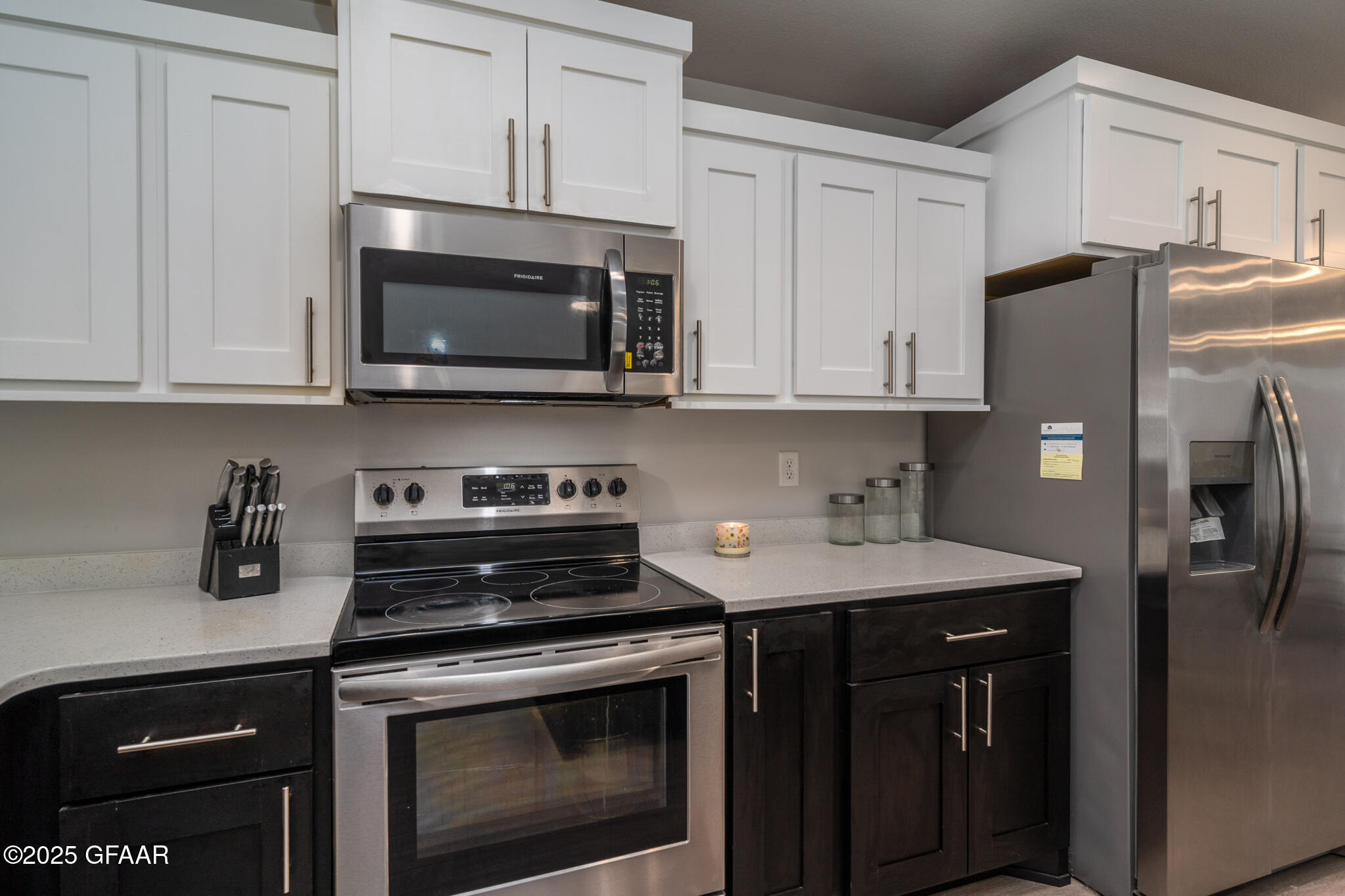 property viewer photo 5