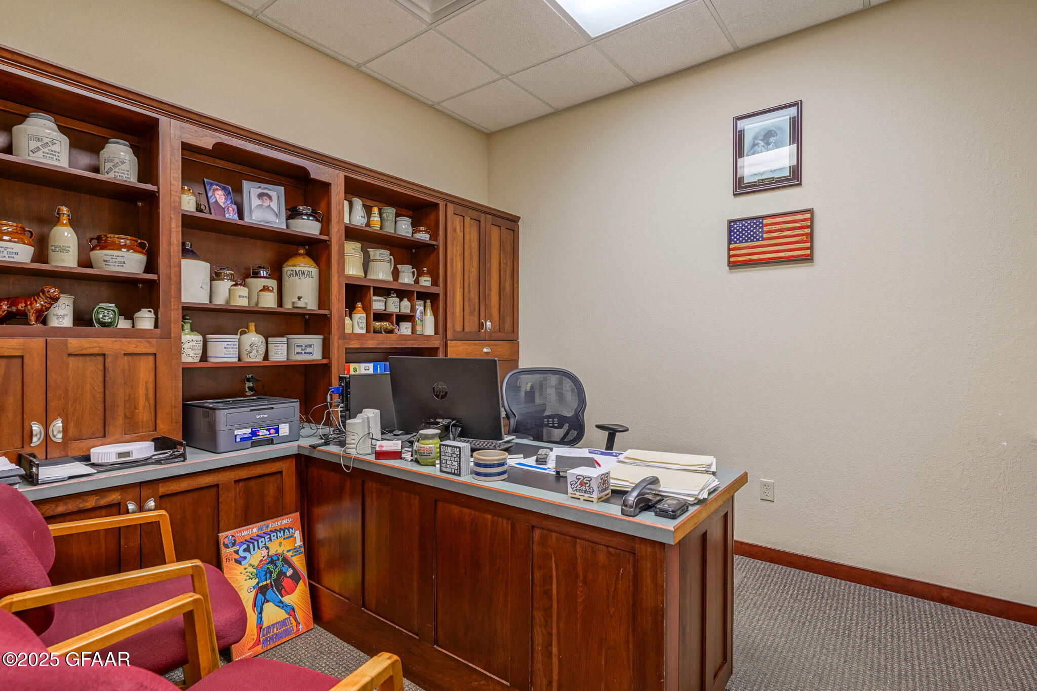 main property photo 14
