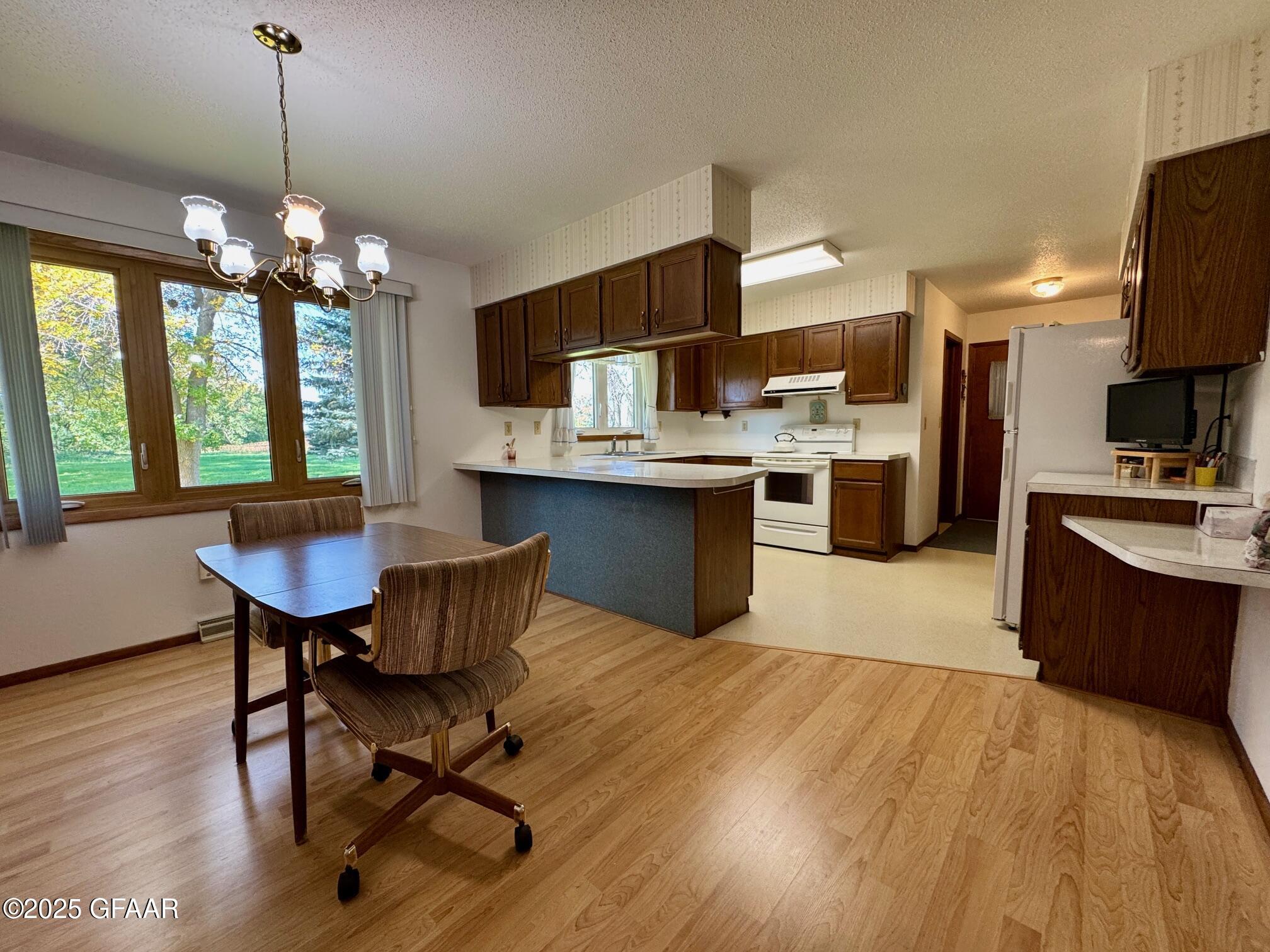 property viewer photo 17