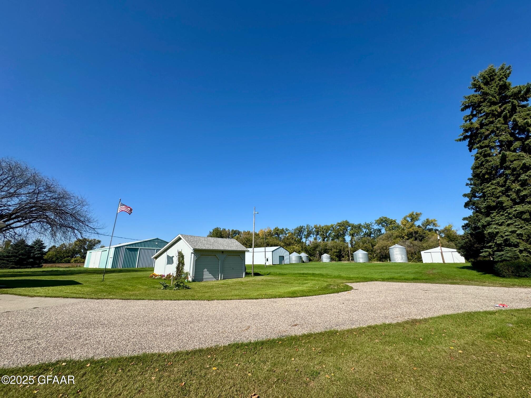 property viewer photo 4