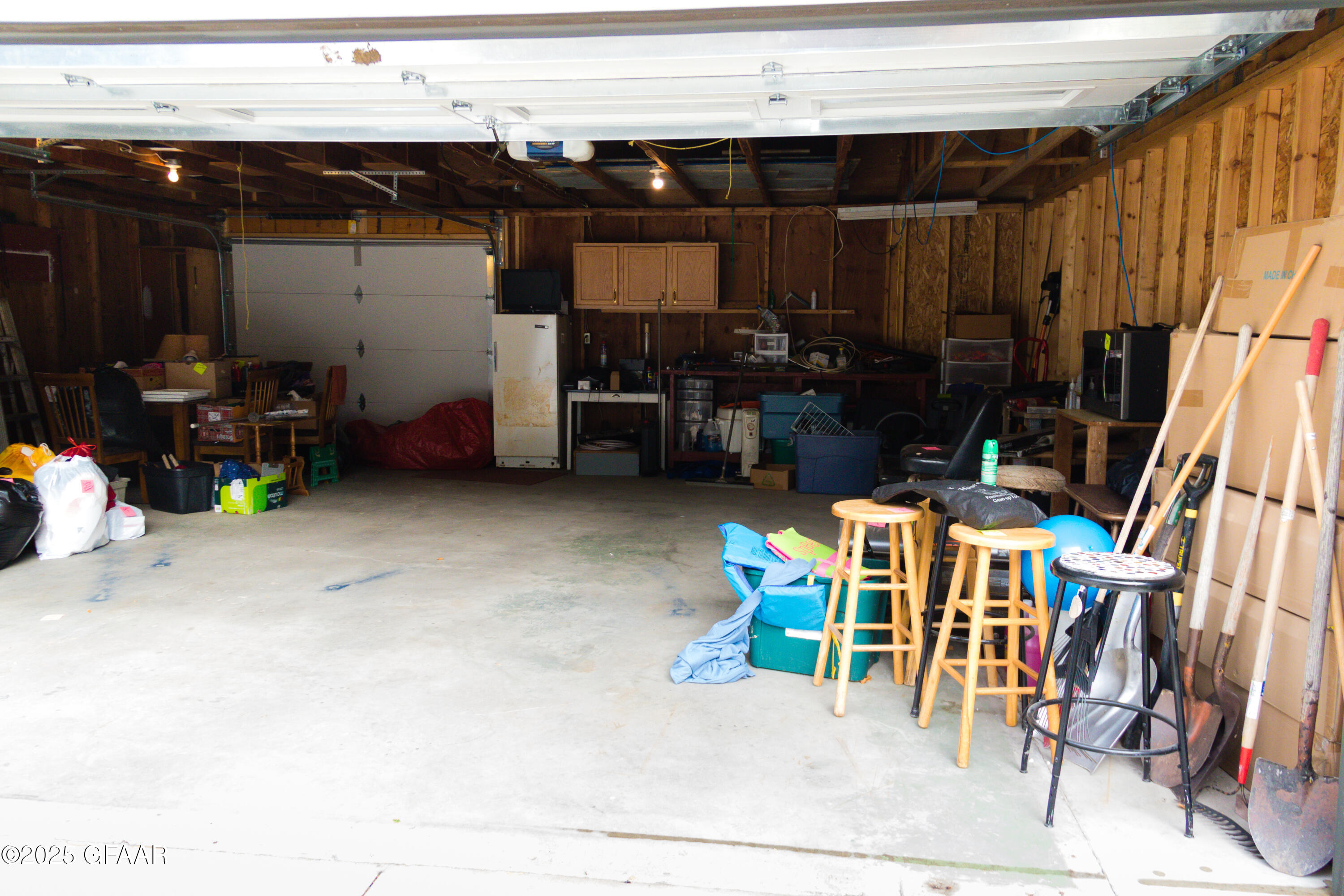 property viewer photo 25