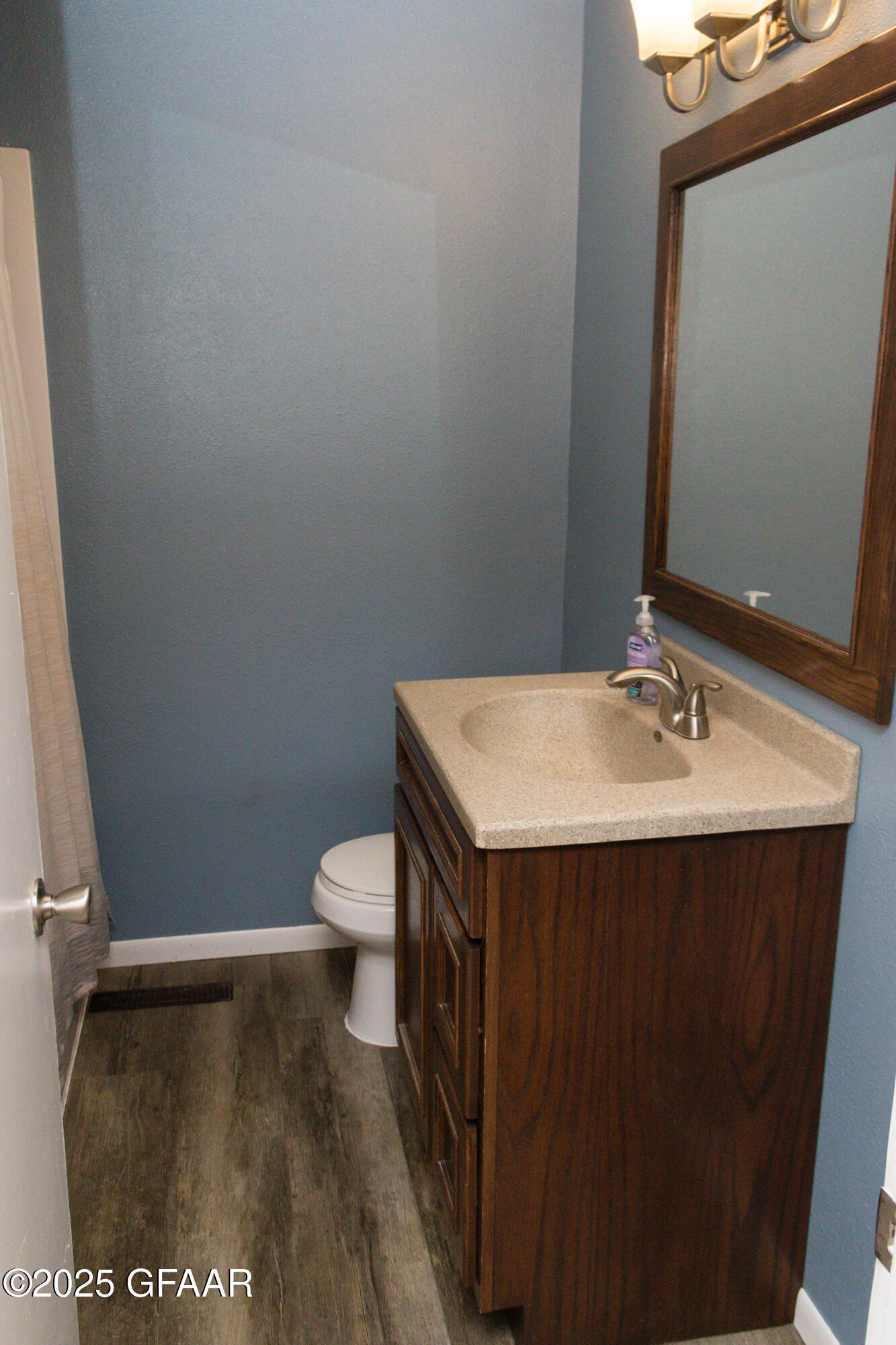 property viewer photo 31