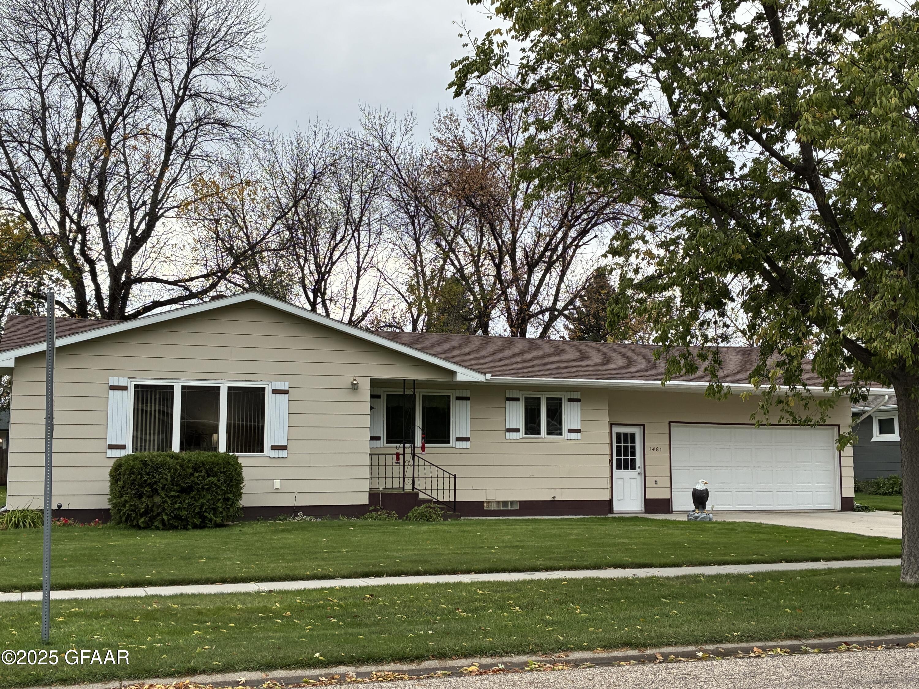 main property photo 0