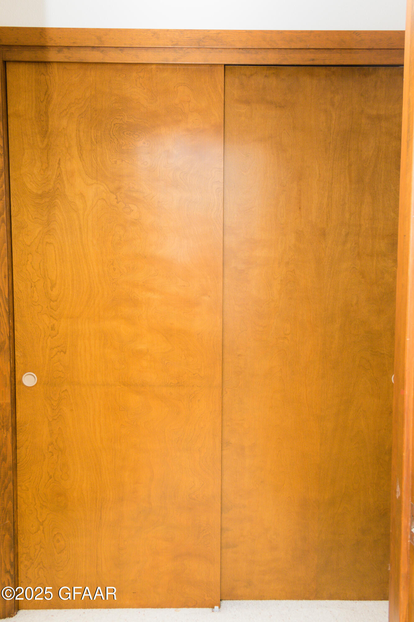 property viewer photo 23