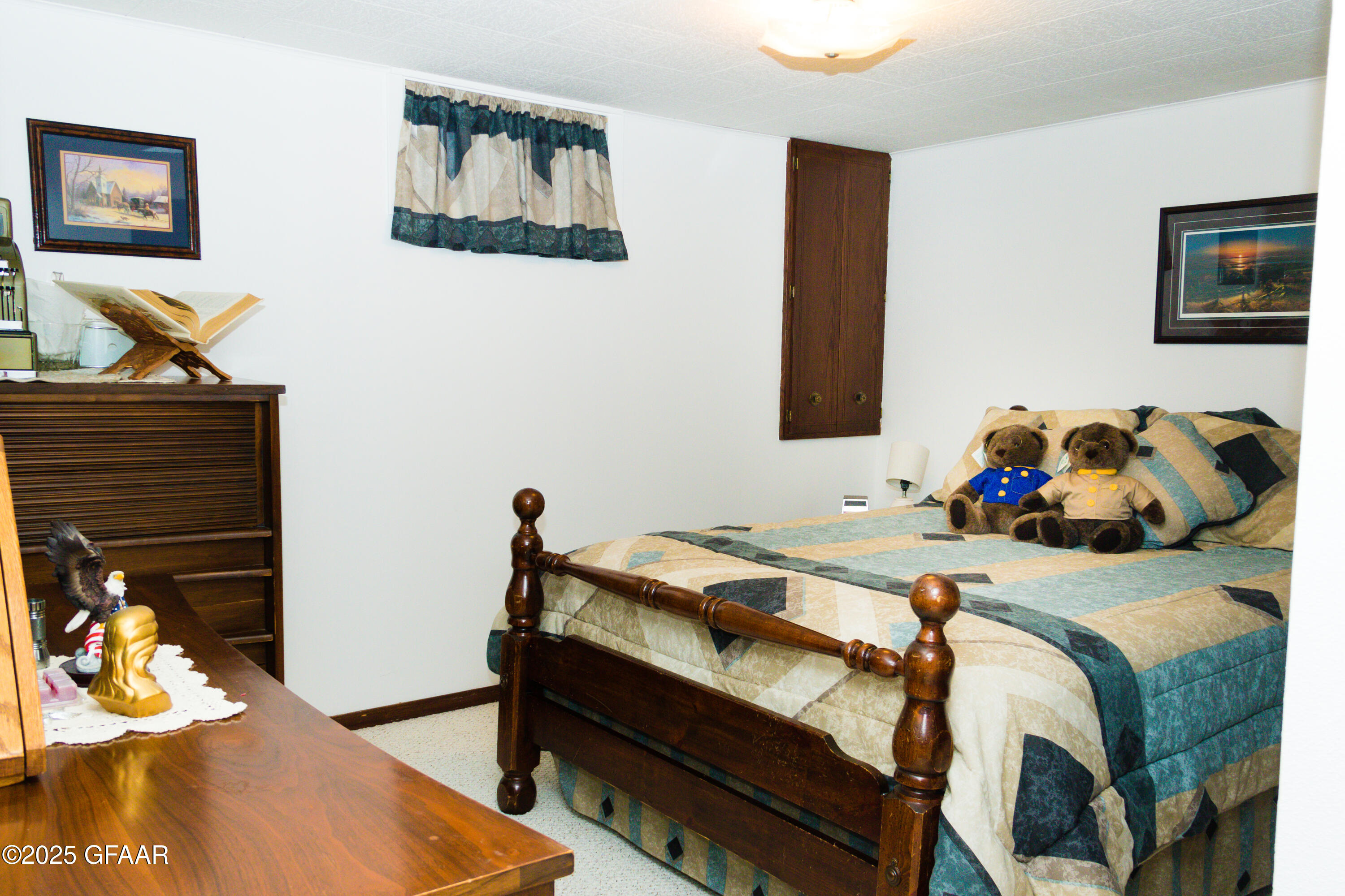 property viewer photo 28