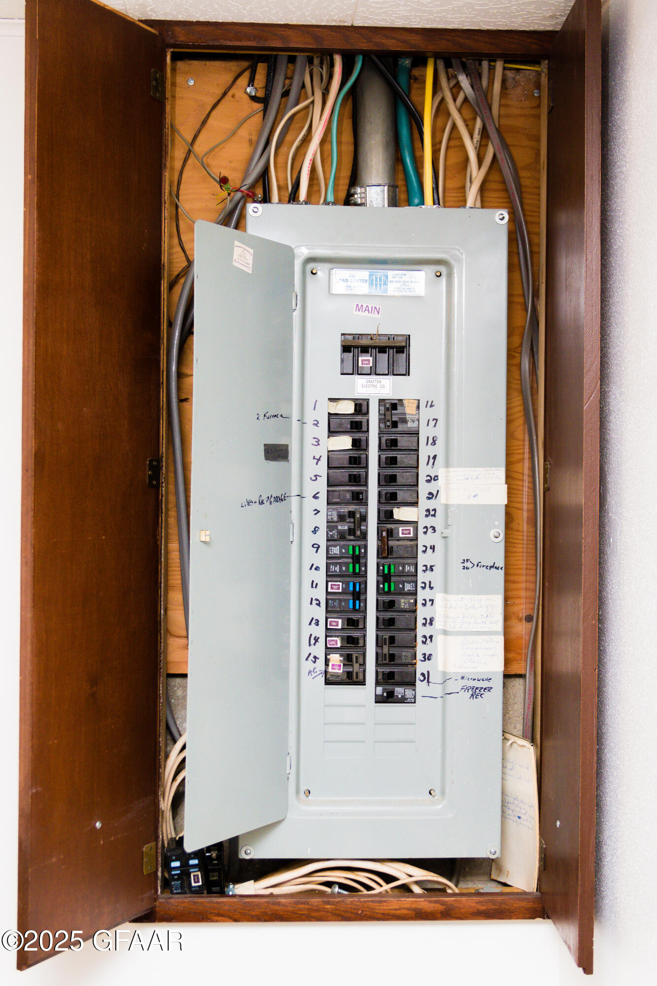 property viewer photo 31