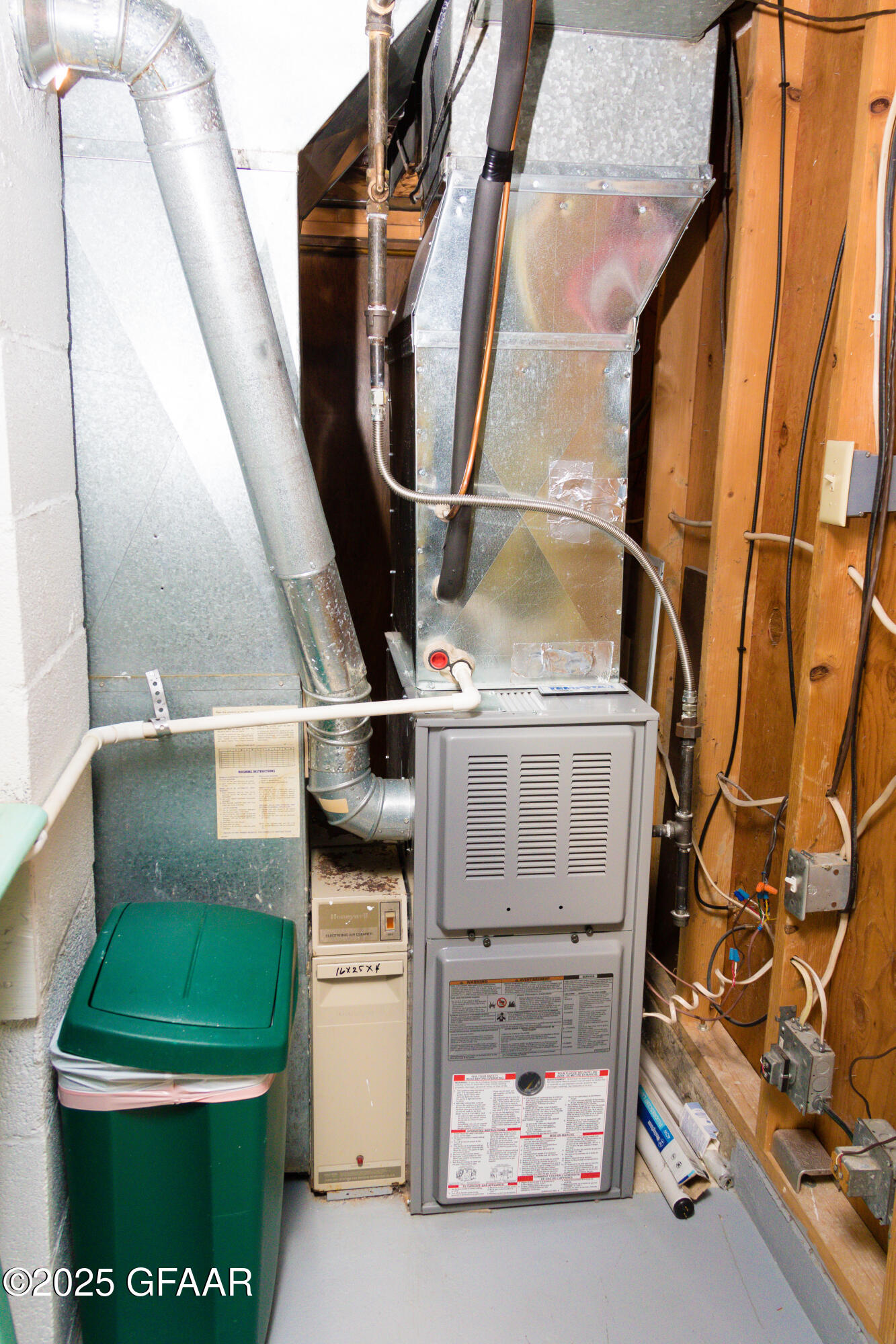 property viewer photo 37