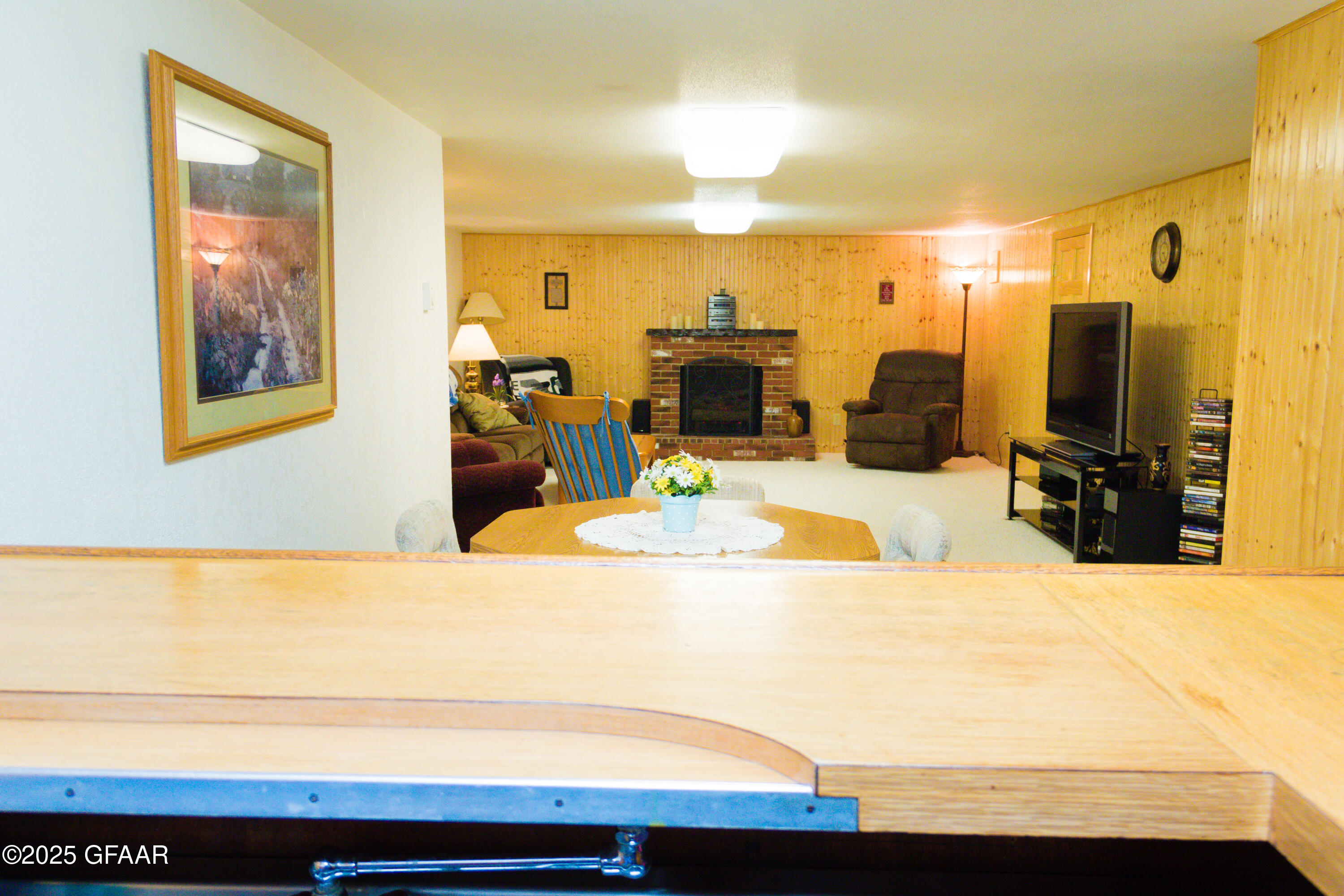 property viewer photo 47