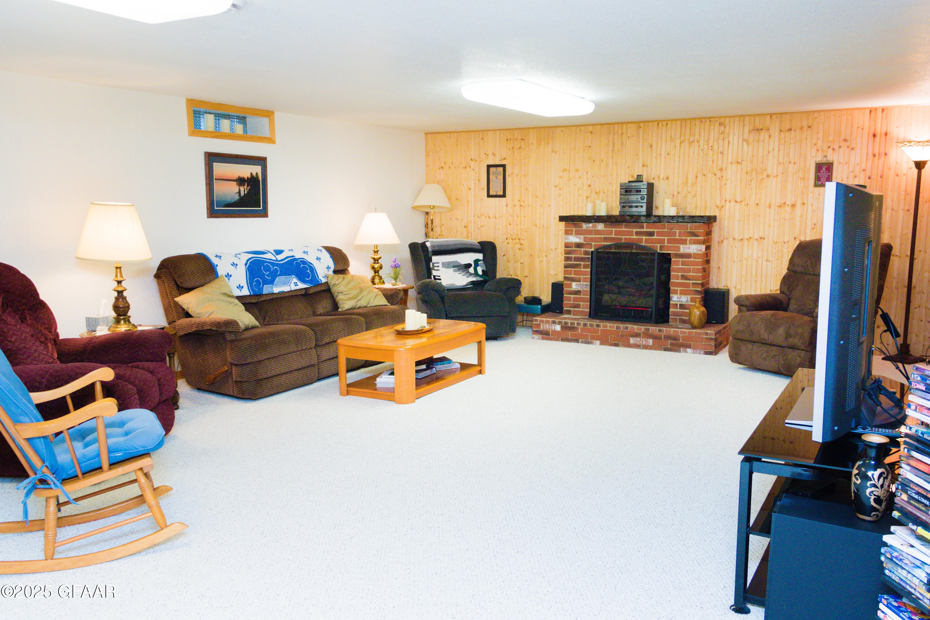 property viewer photo 48