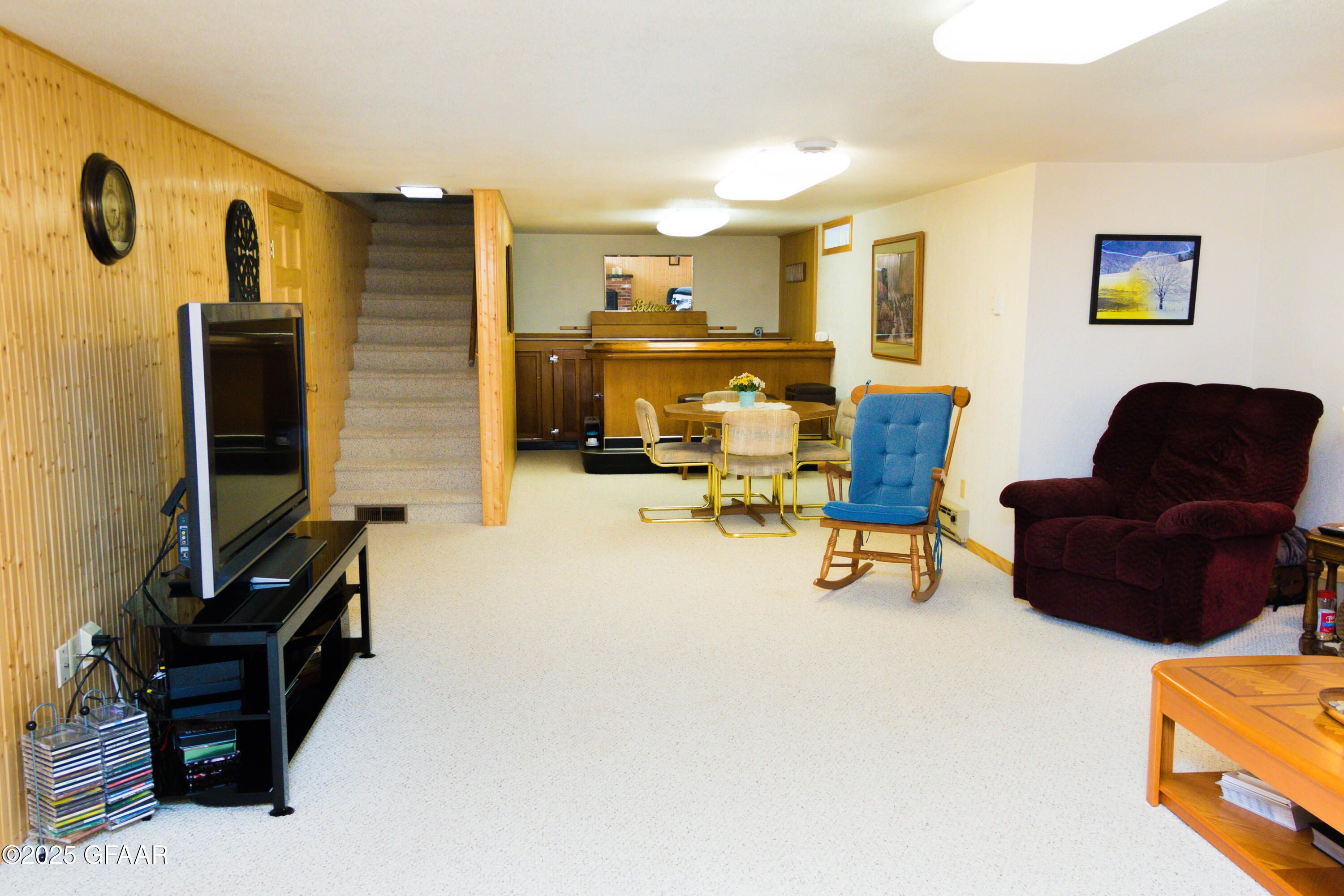 property viewer photo 50