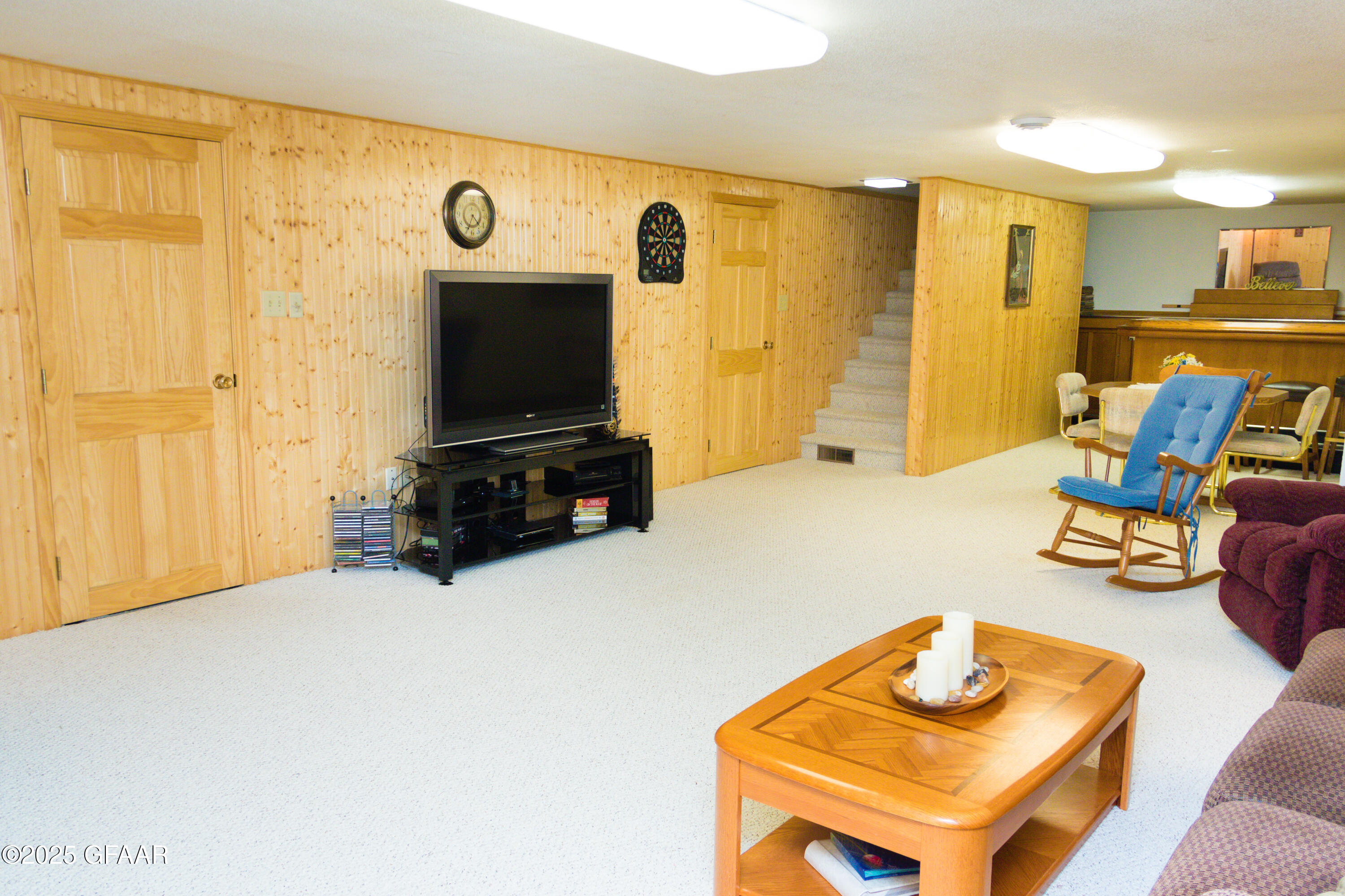 property viewer photo 51