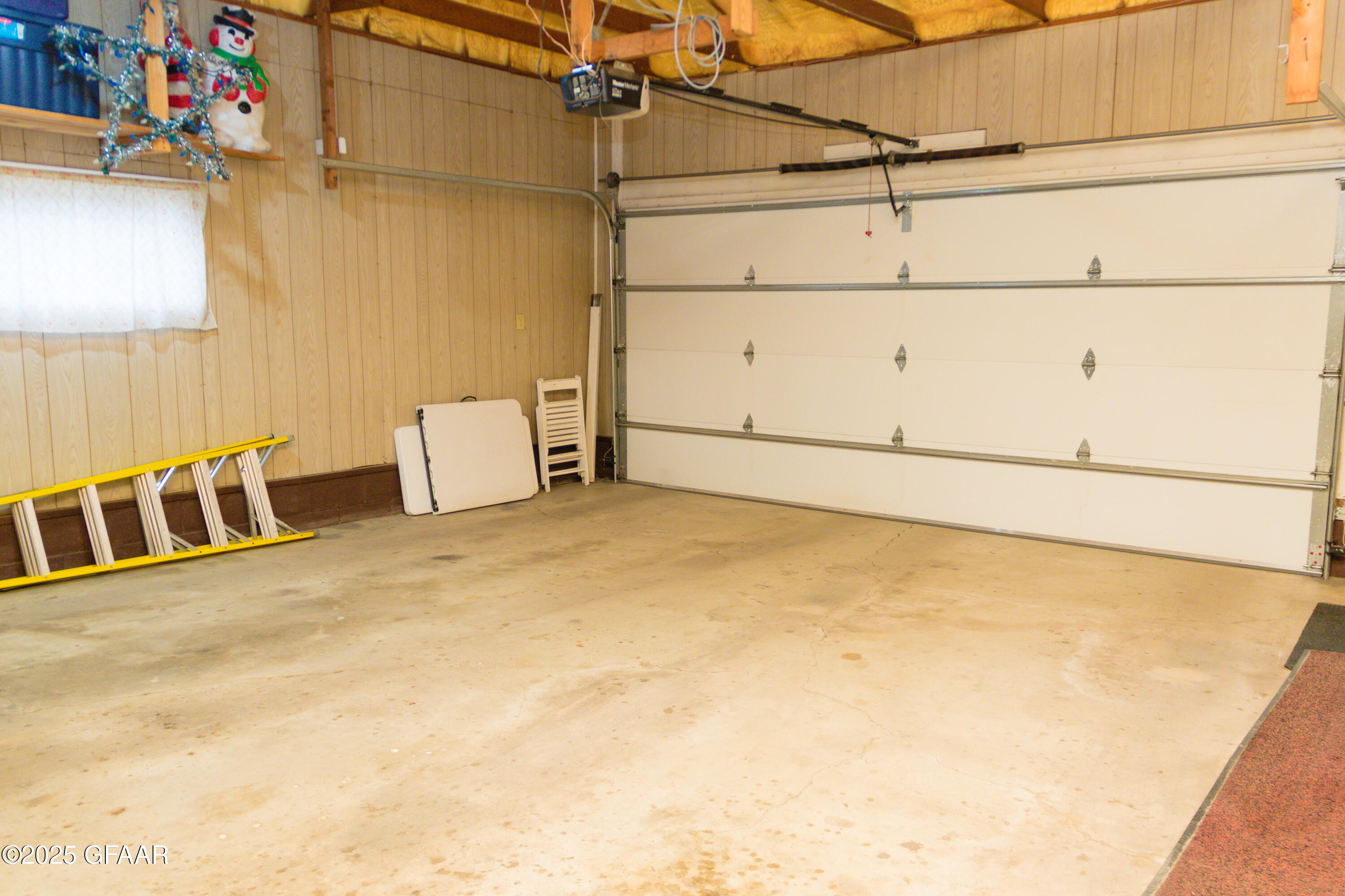 property viewer photo 53