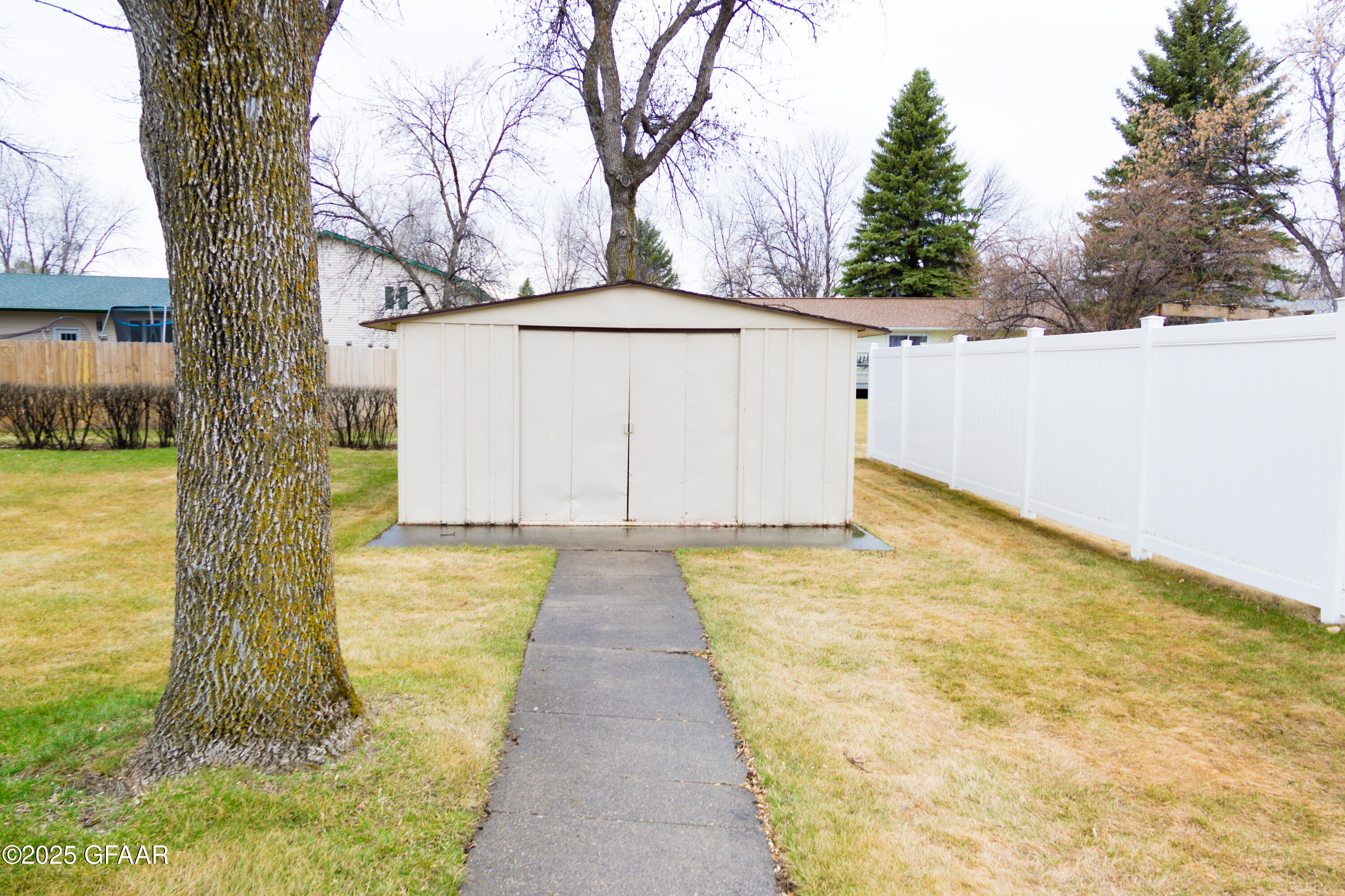 property viewer photo 56