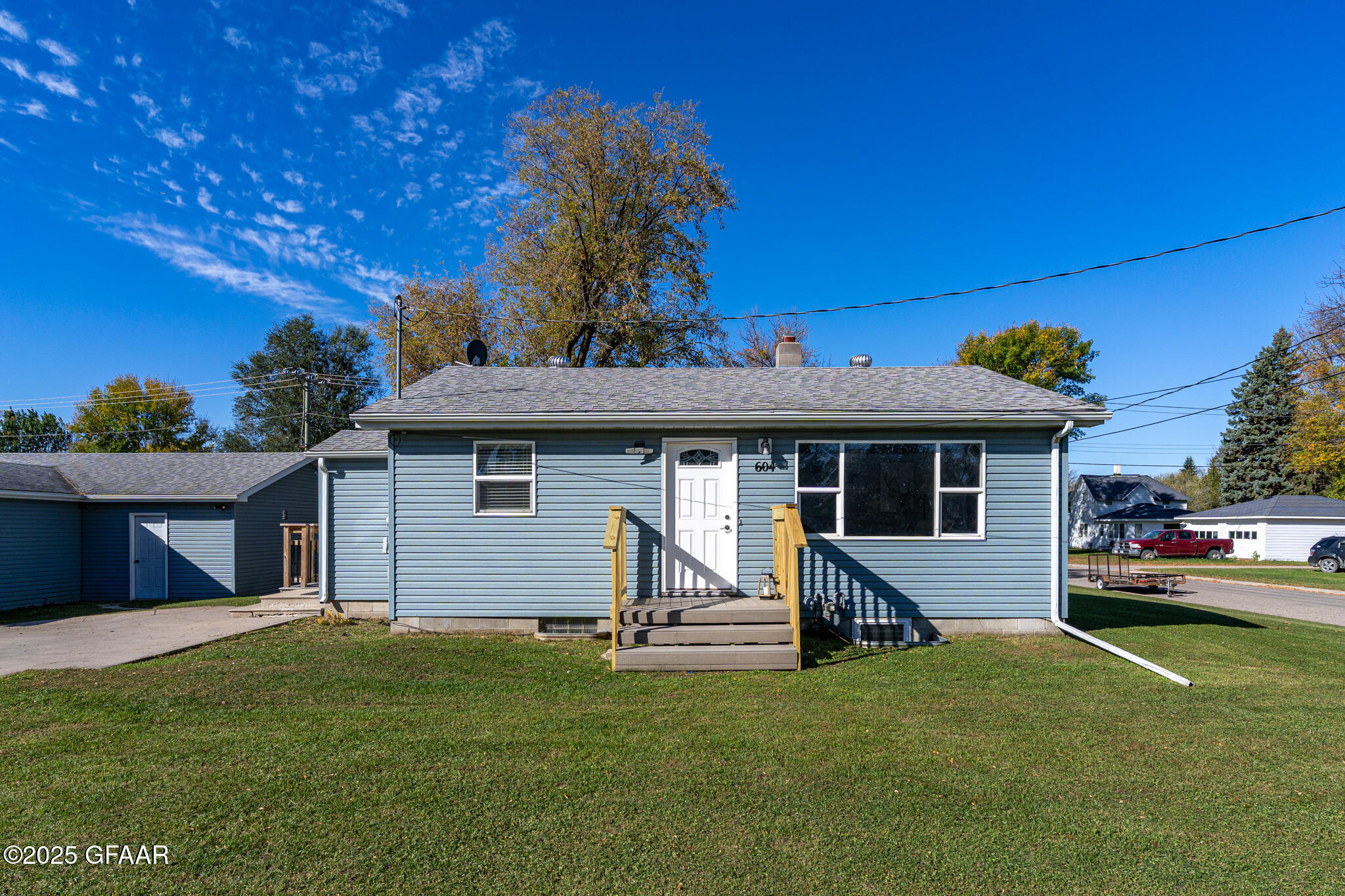 main property photo 0