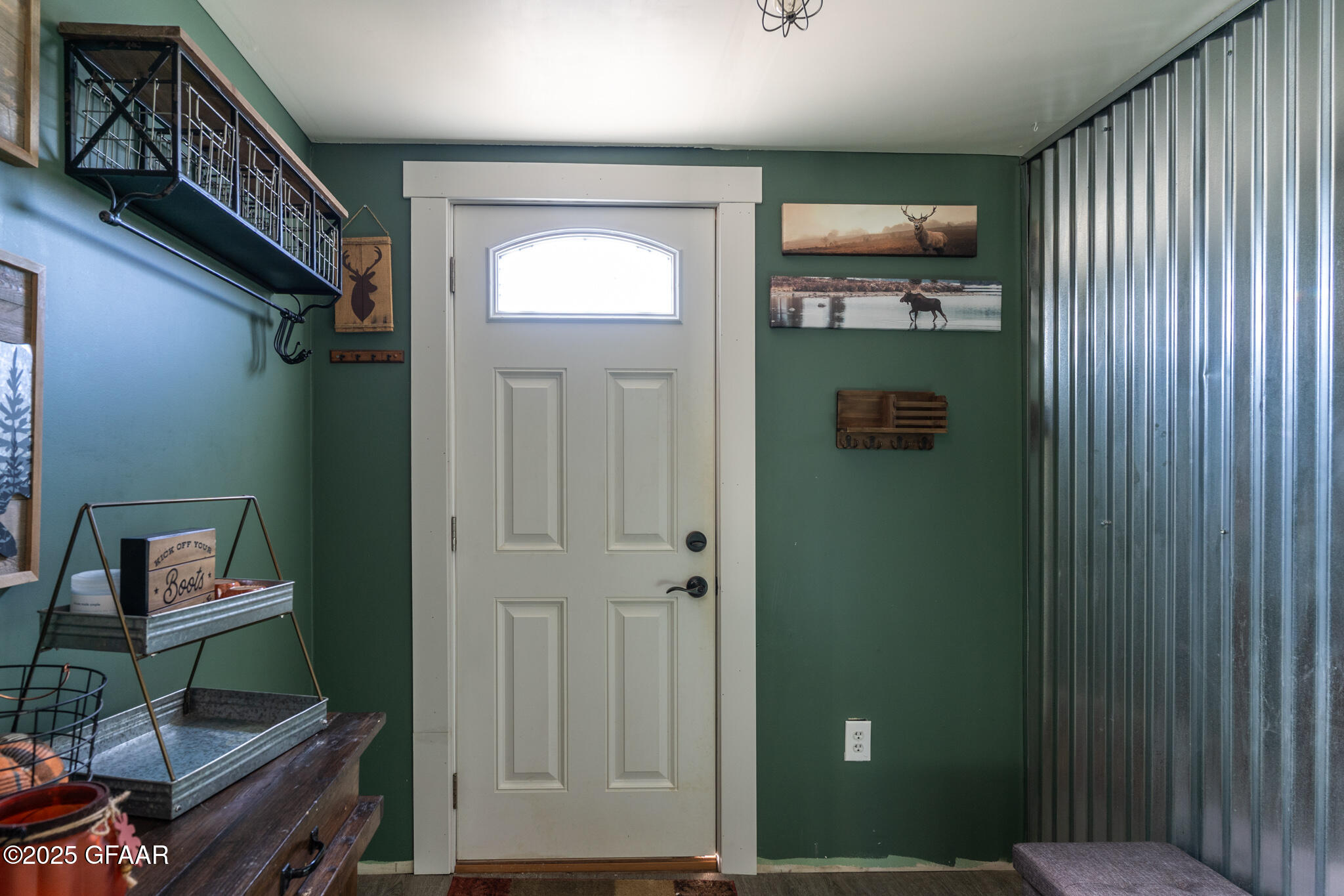 property viewer photo 1