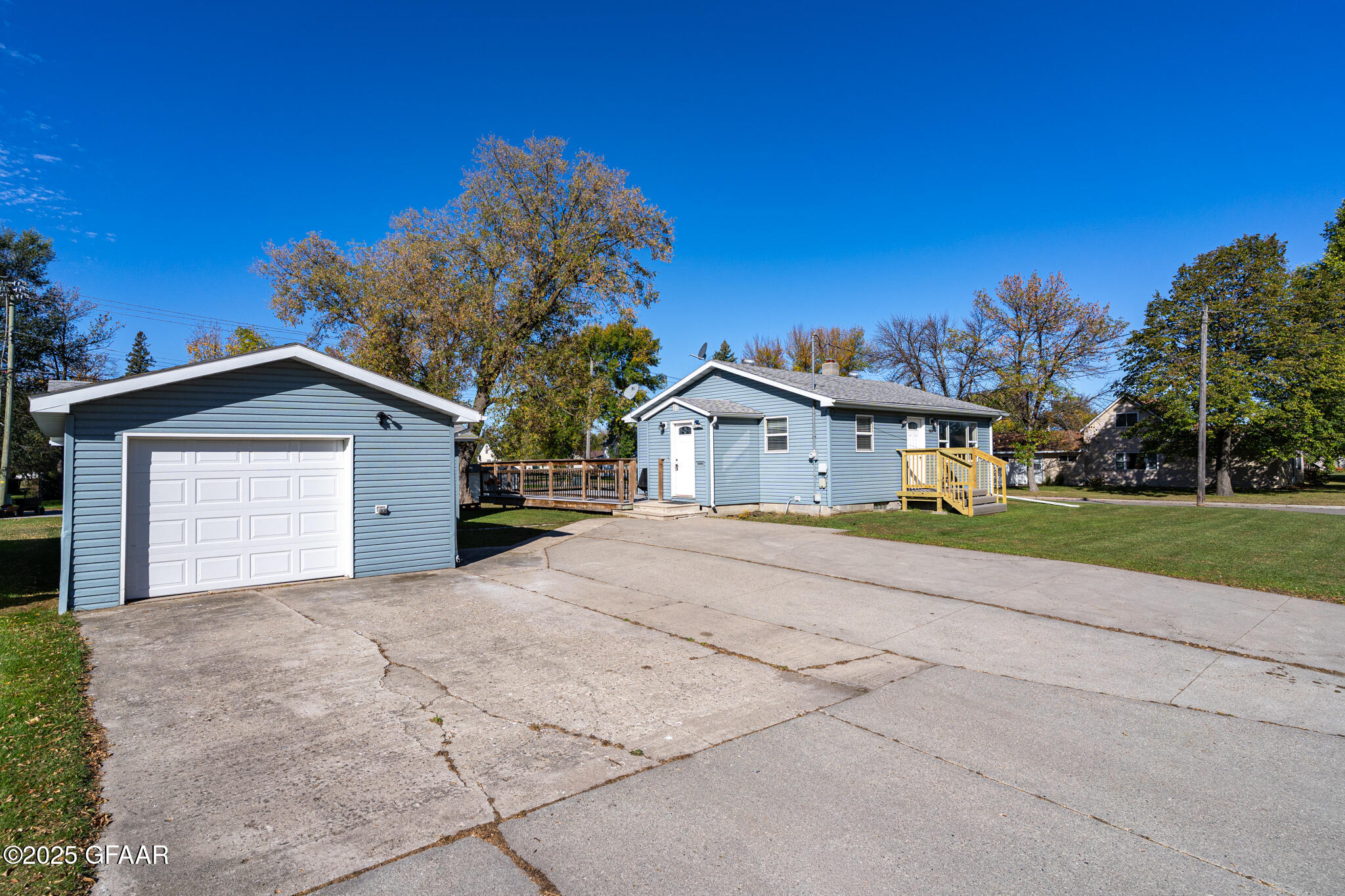 property viewer photo 21