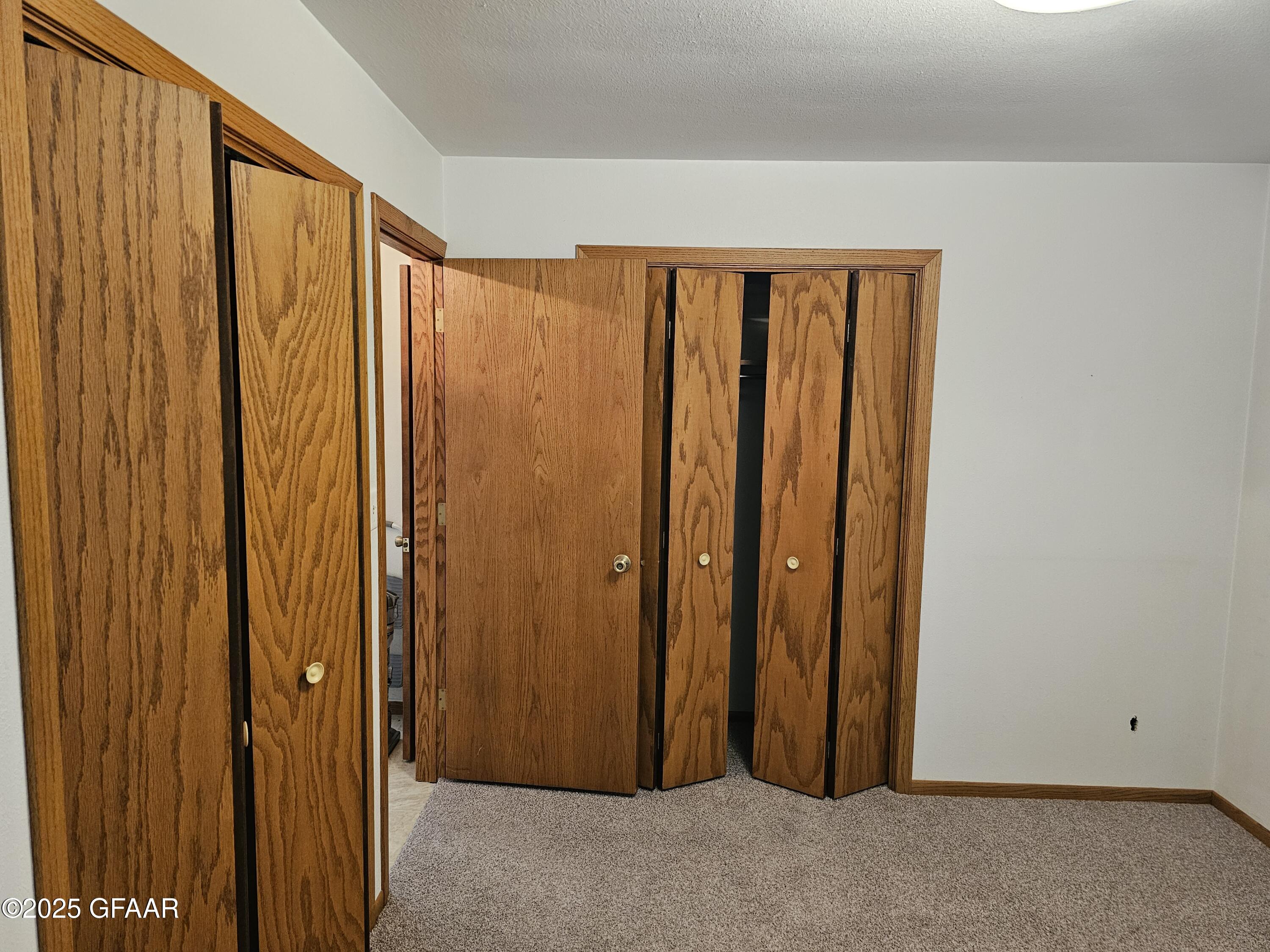 property viewer photo 22