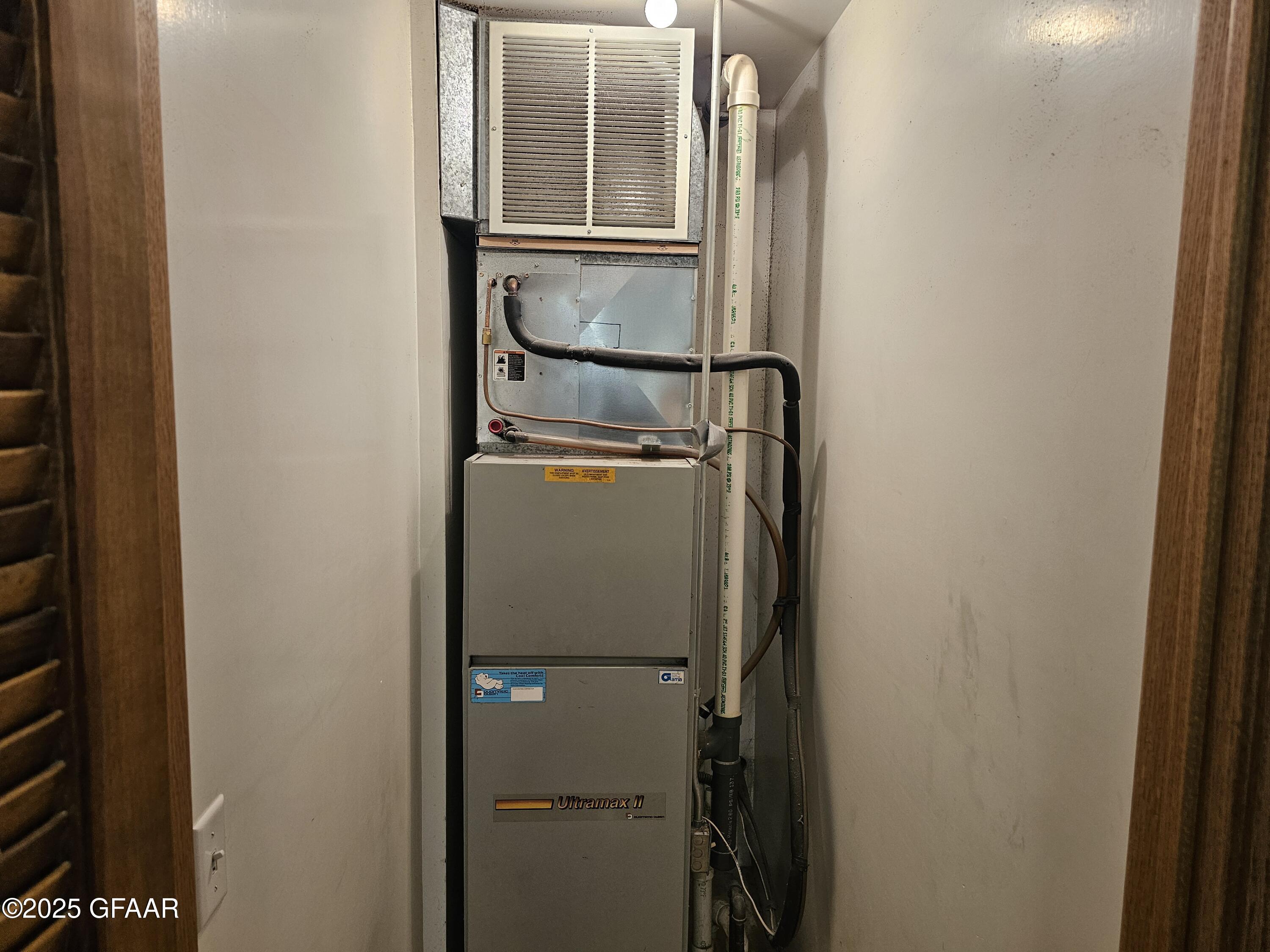 property viewer photo 27