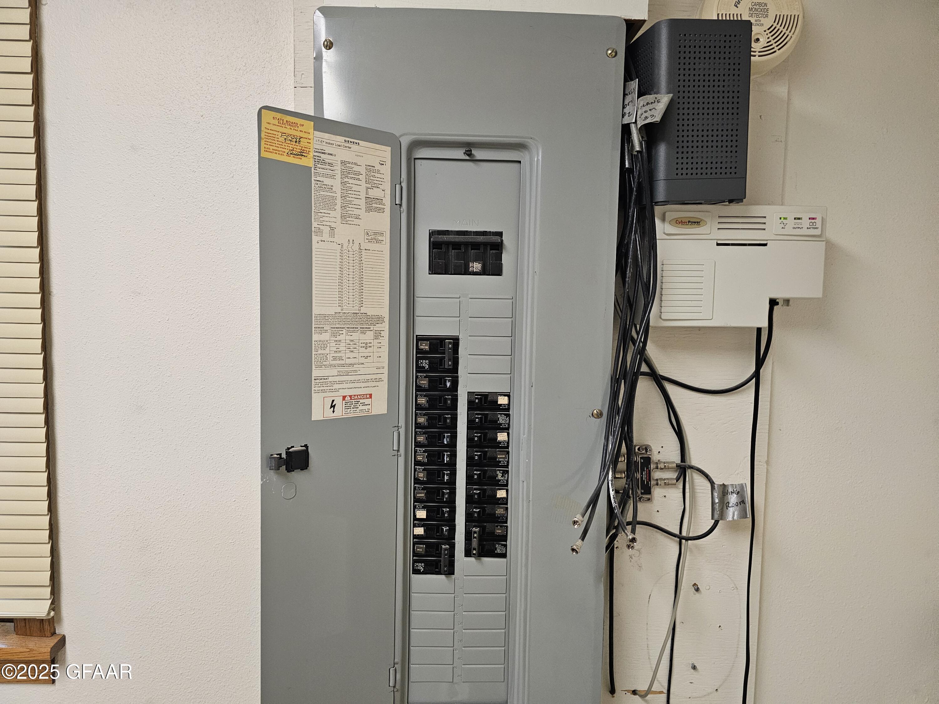 property viewer photo 28