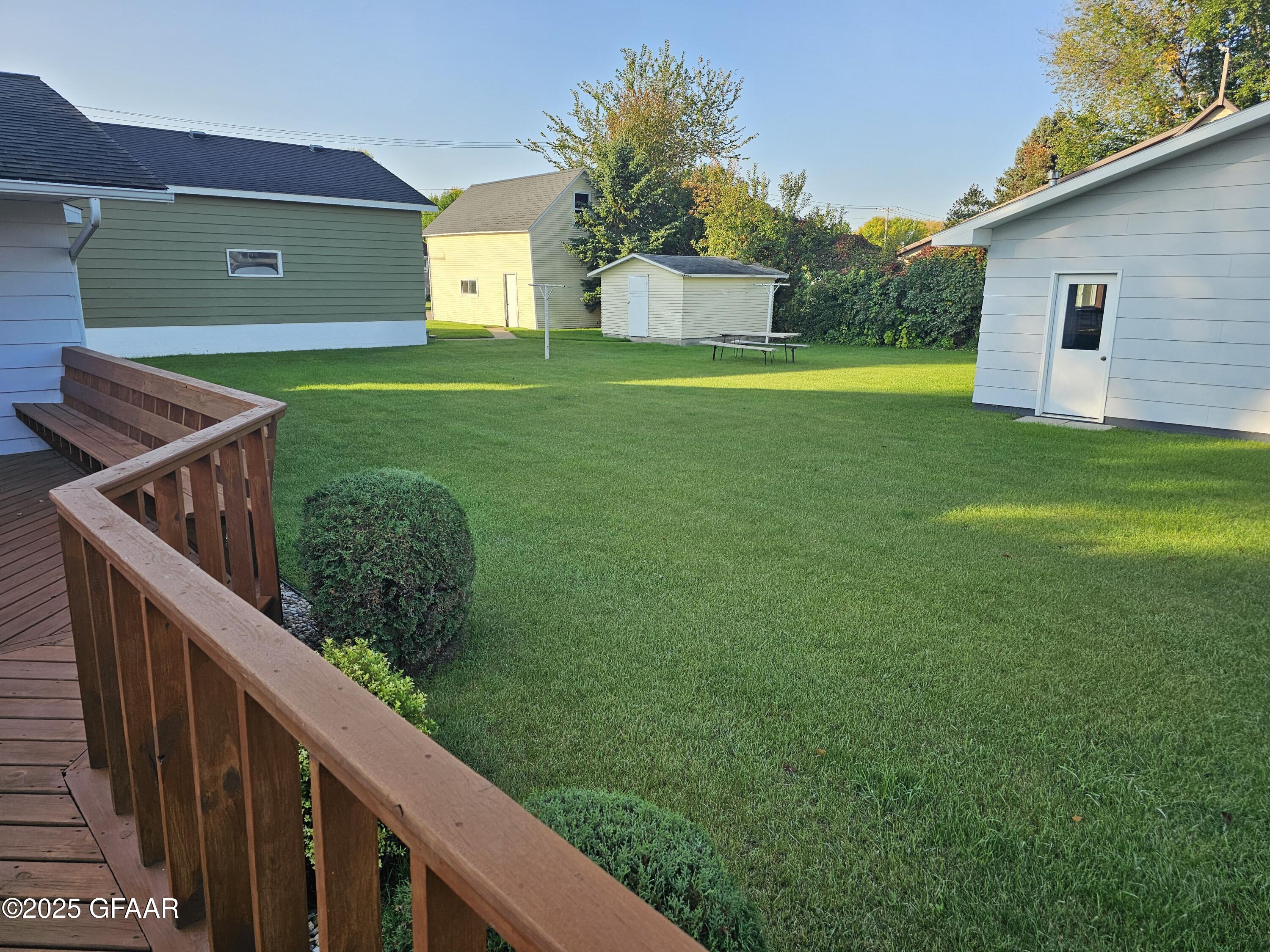 property viewer photo 31