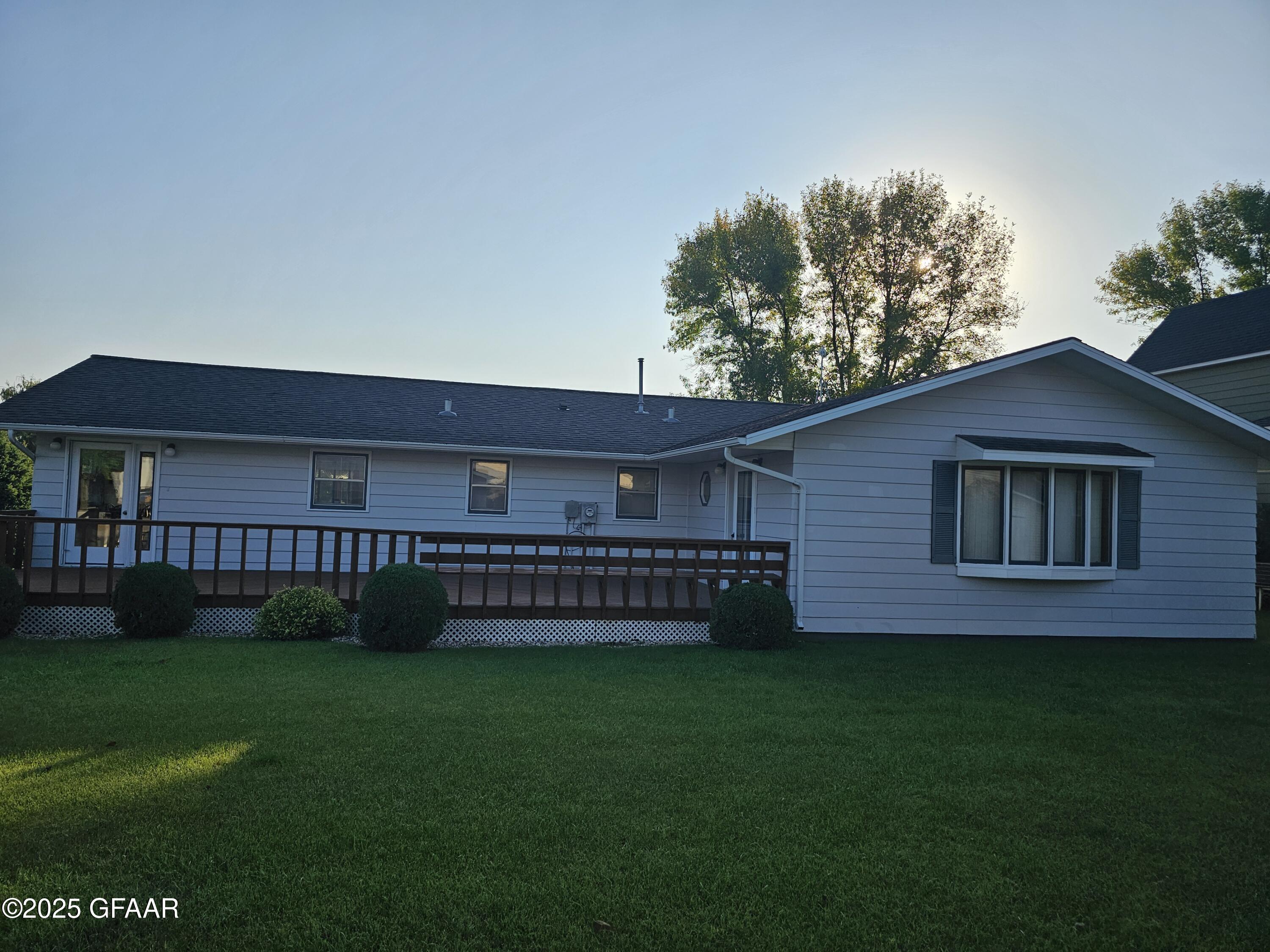 property viewer photo 35