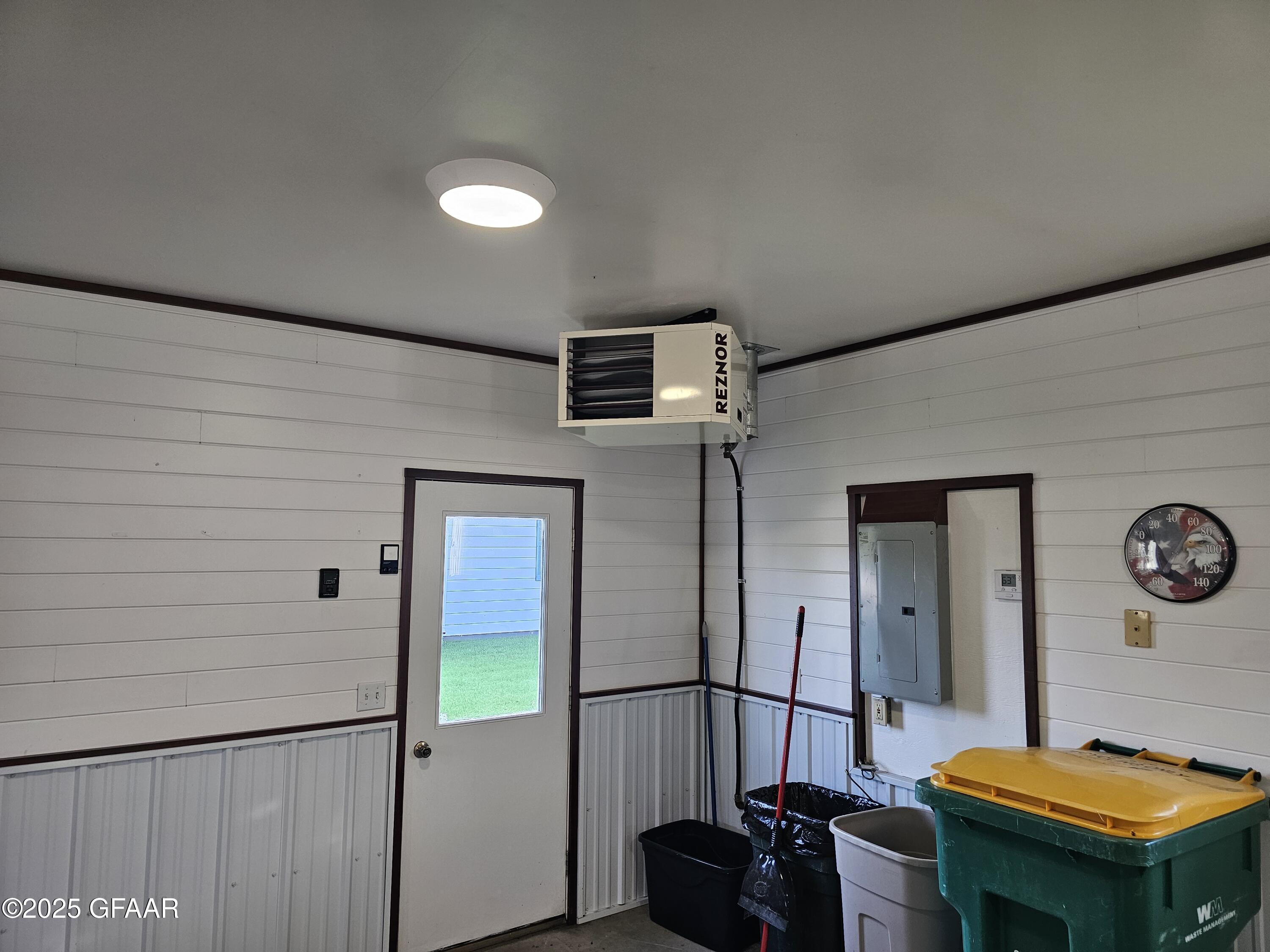 property viewer photo 39